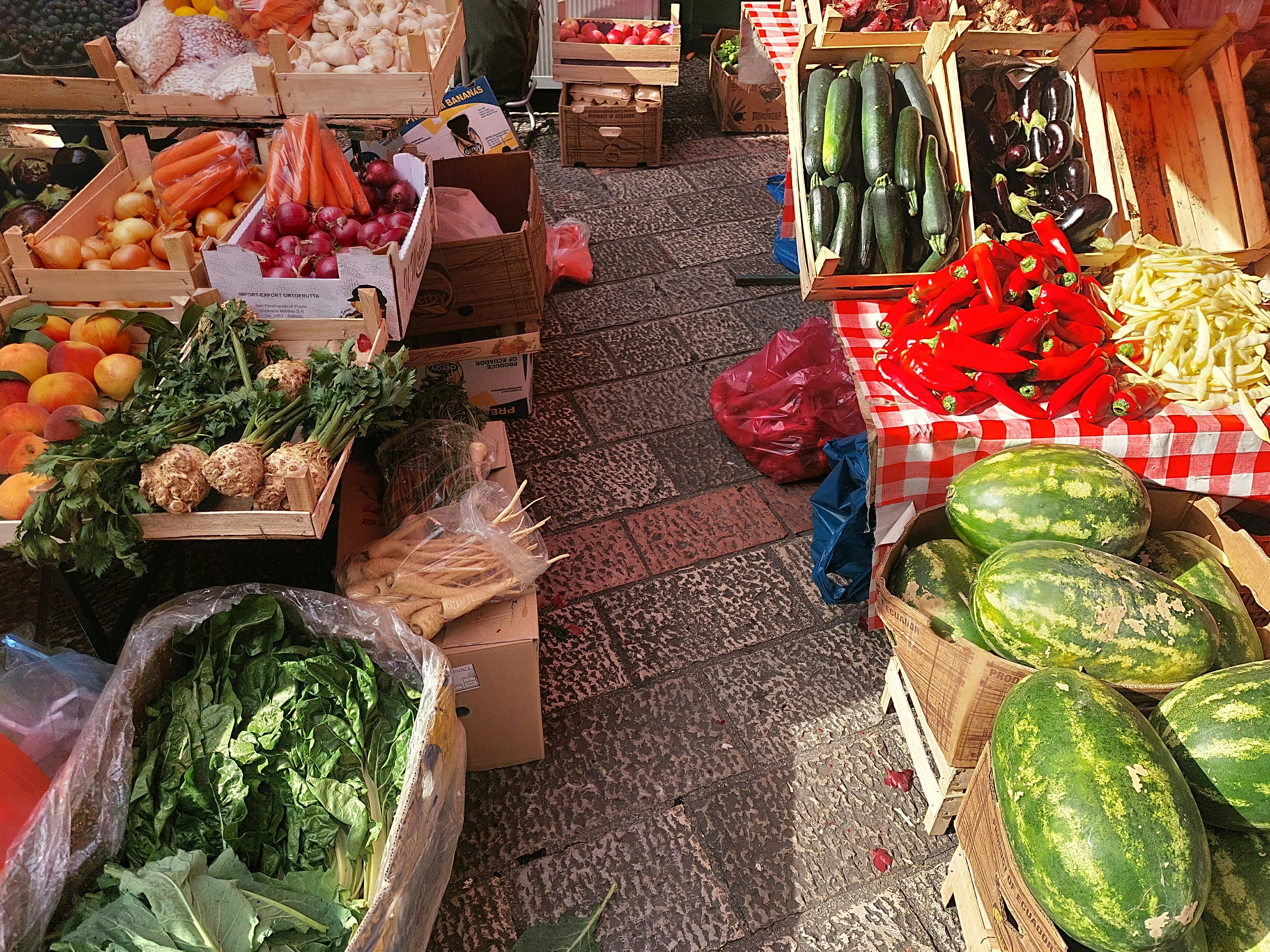 Fresh Frozen Strawberries Selection
