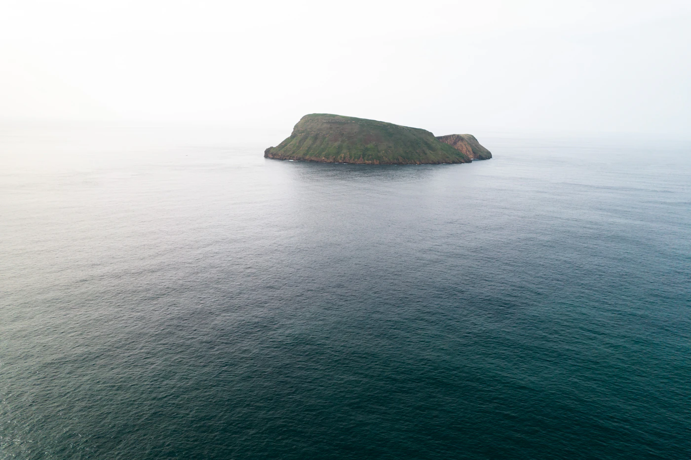 Turquoise waters of Isla de Lobos