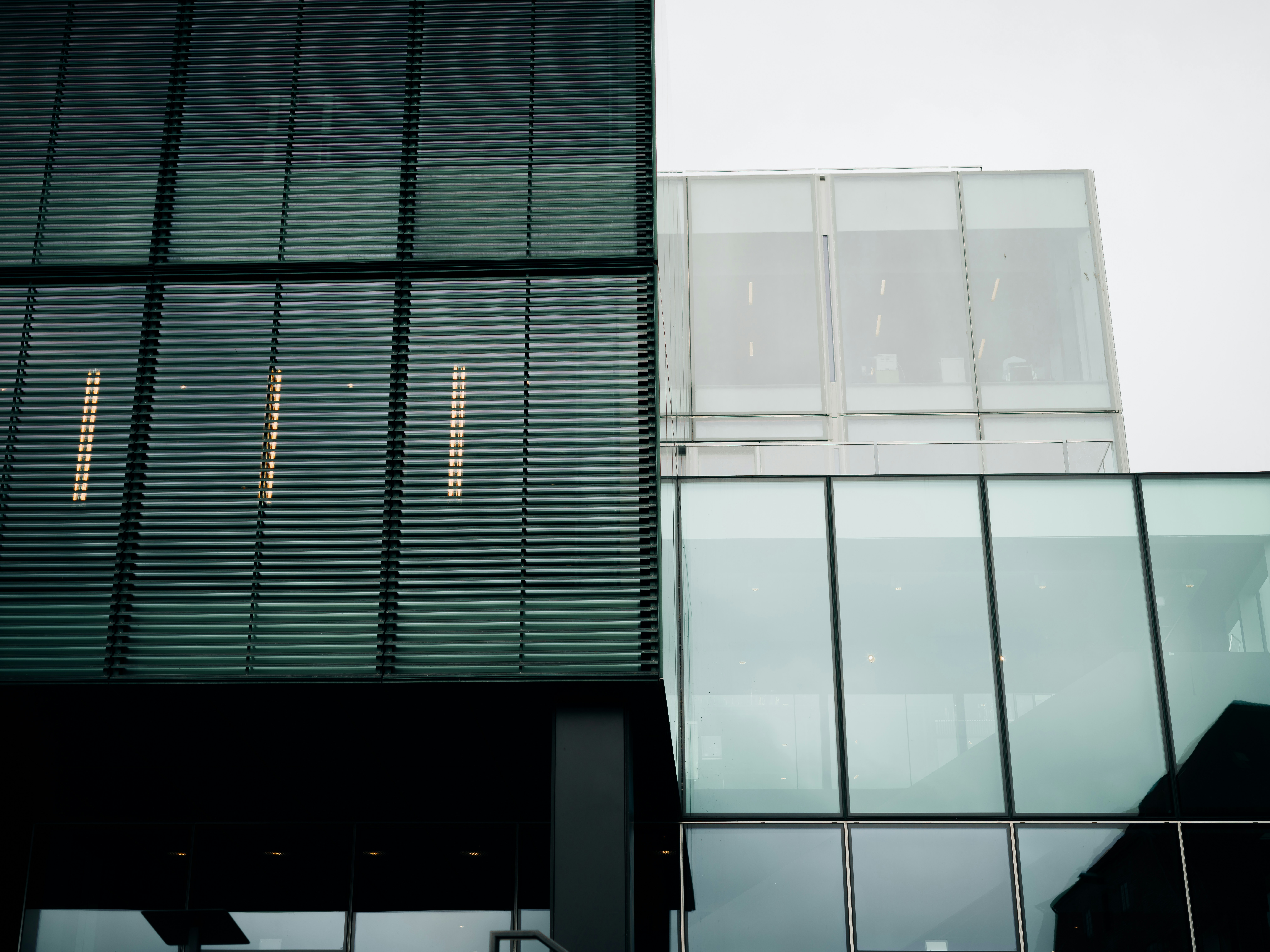 Photo by yohanmarion