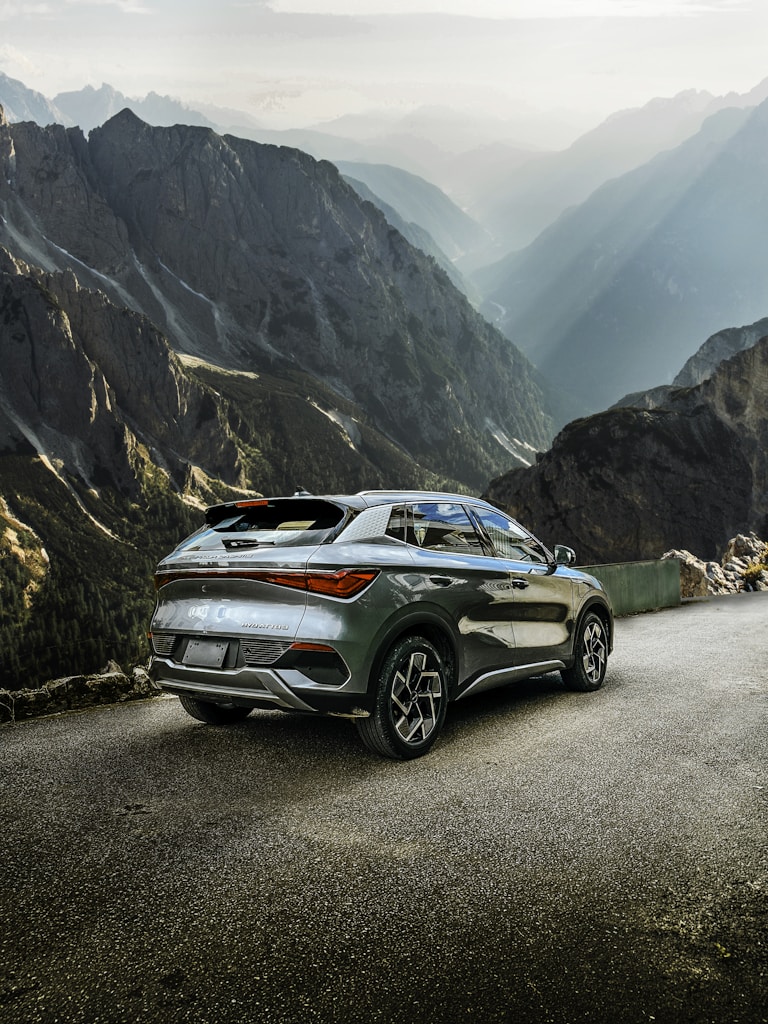SUV familiar