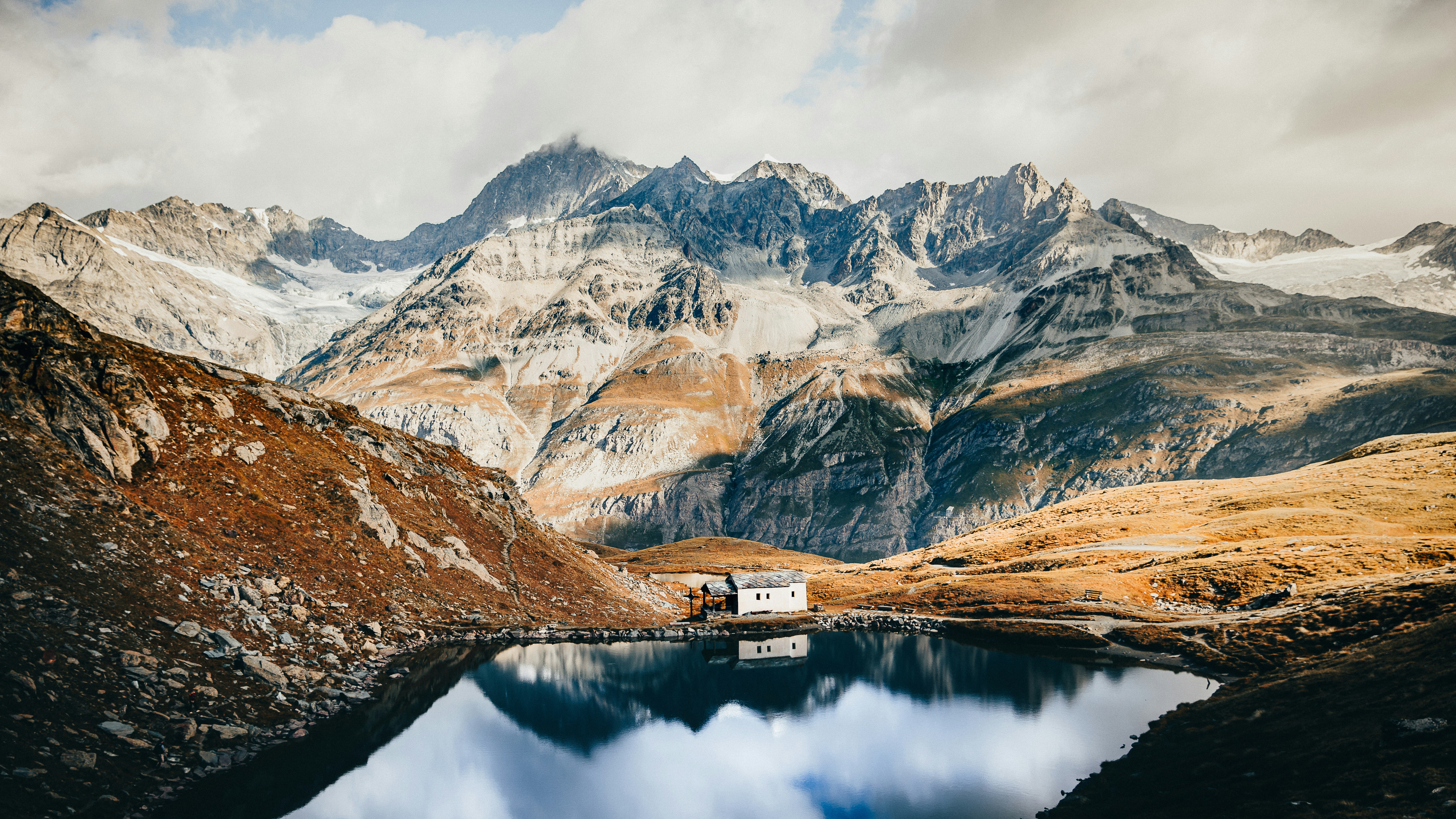Photo by kevinoetiker