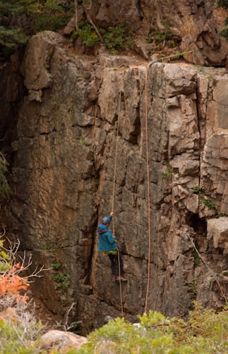 Logging Vertical Activities: What to Record