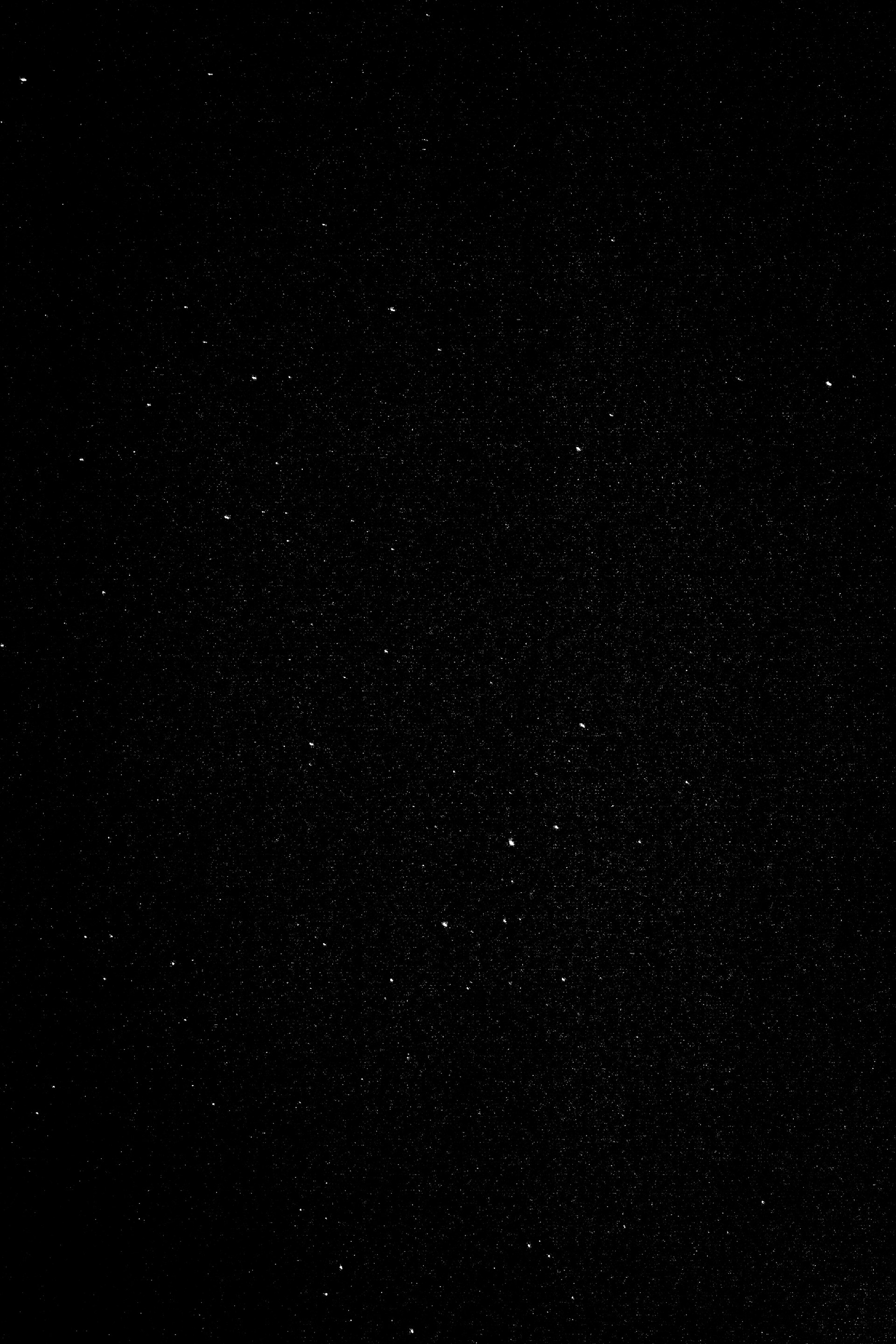 a black sky filled with lots of stars