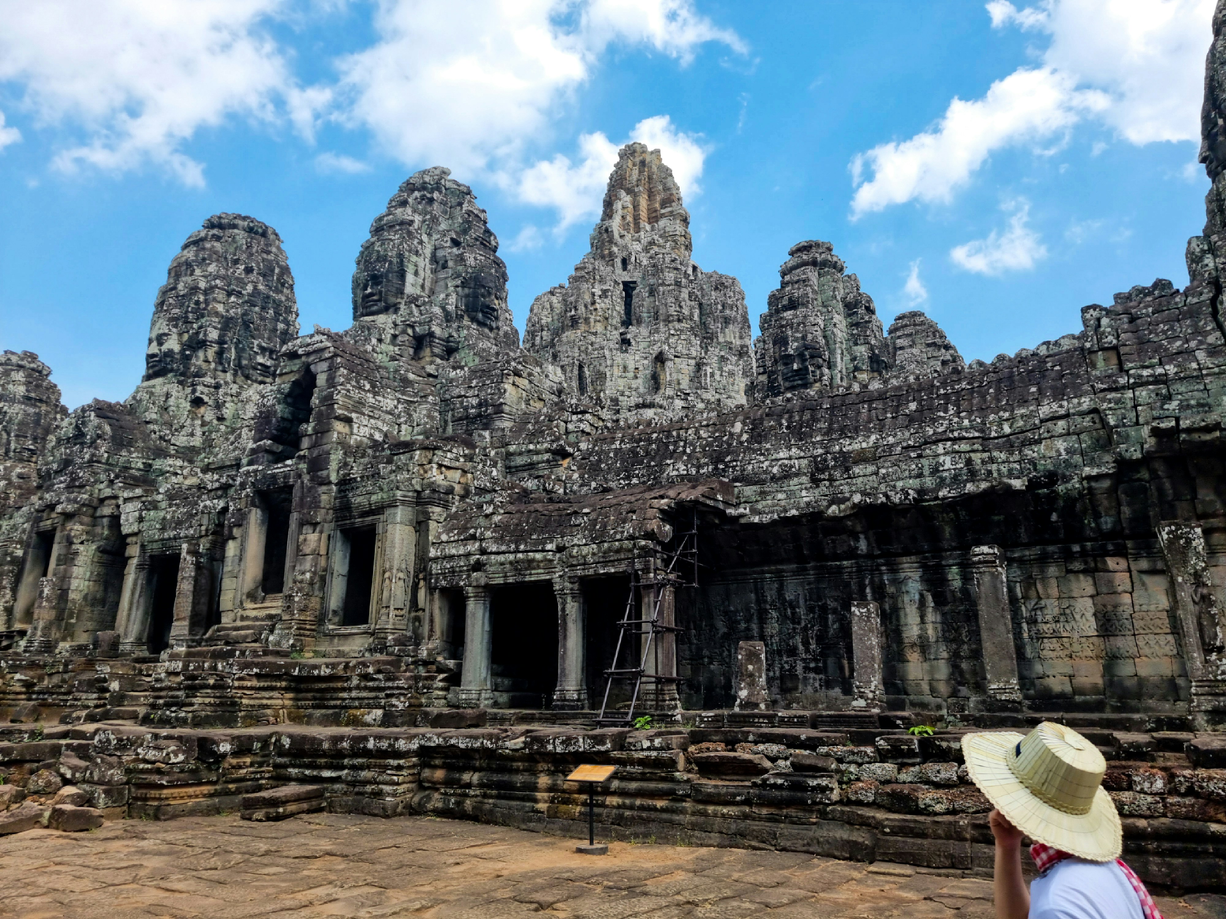 Photo by thoeunratana