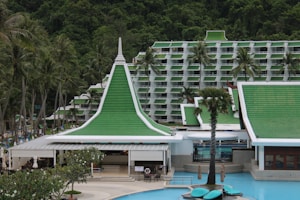10-Unit Boutique Hotel