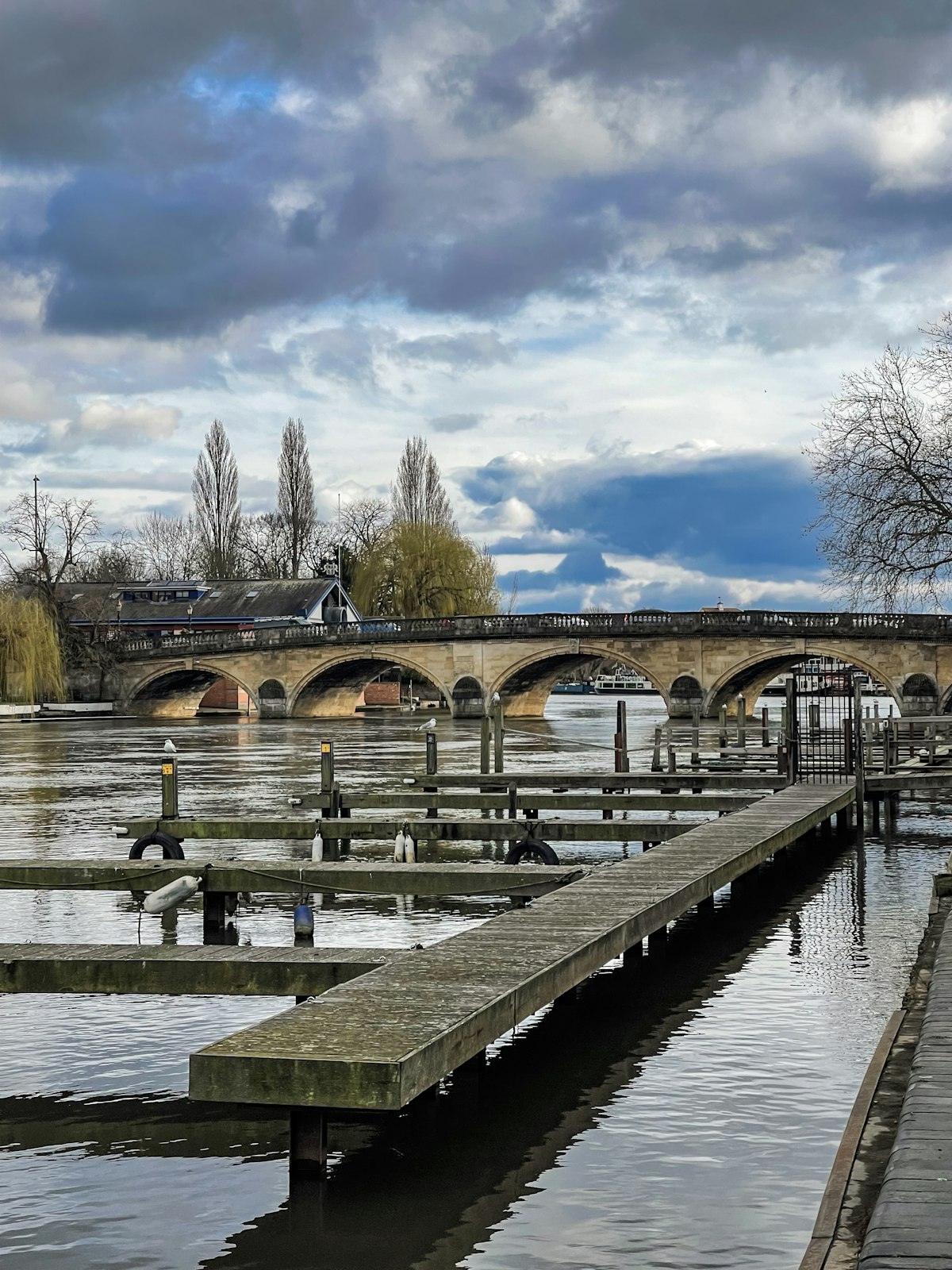 The River Thames and townscape at Reading, Berkshire