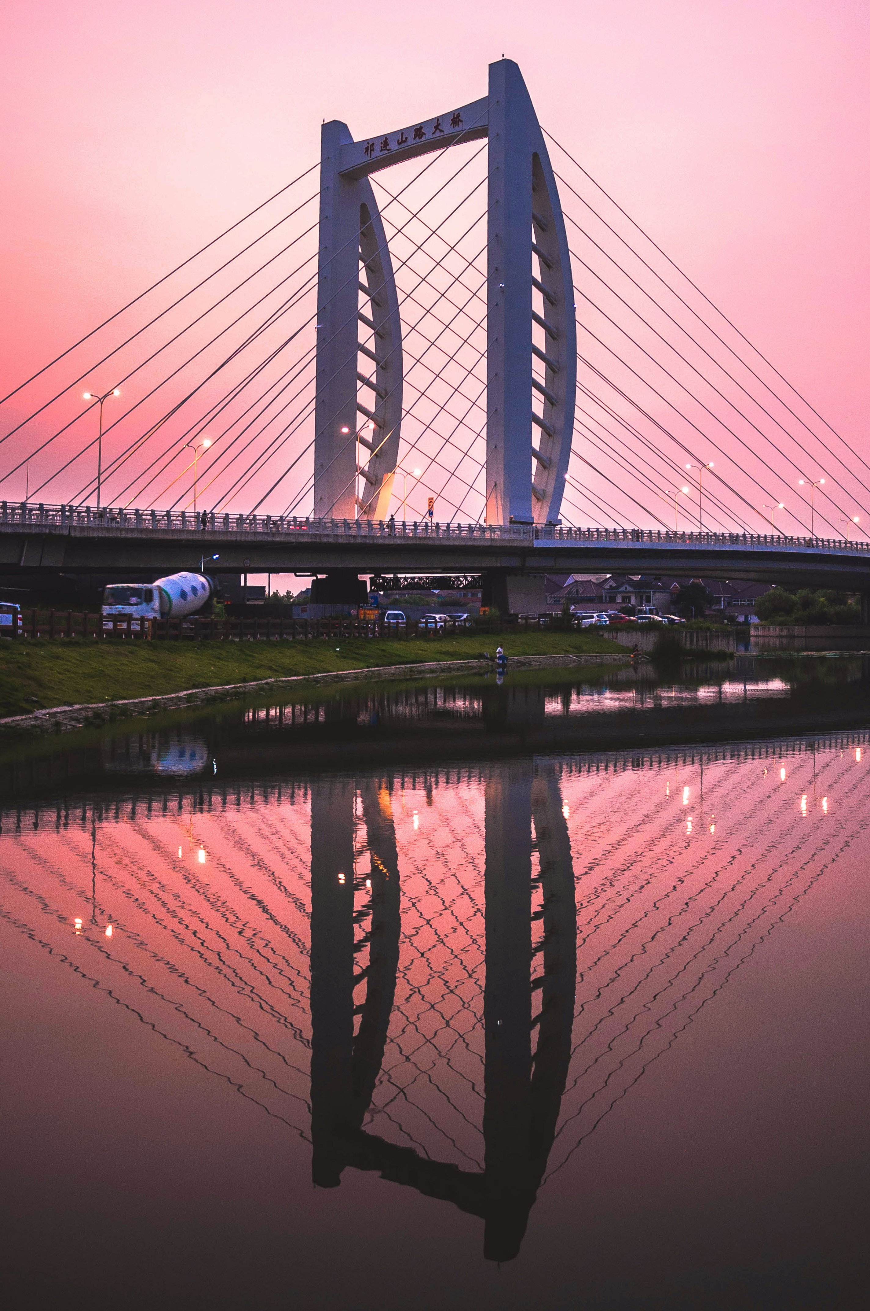 Photo by orientalwandagram
