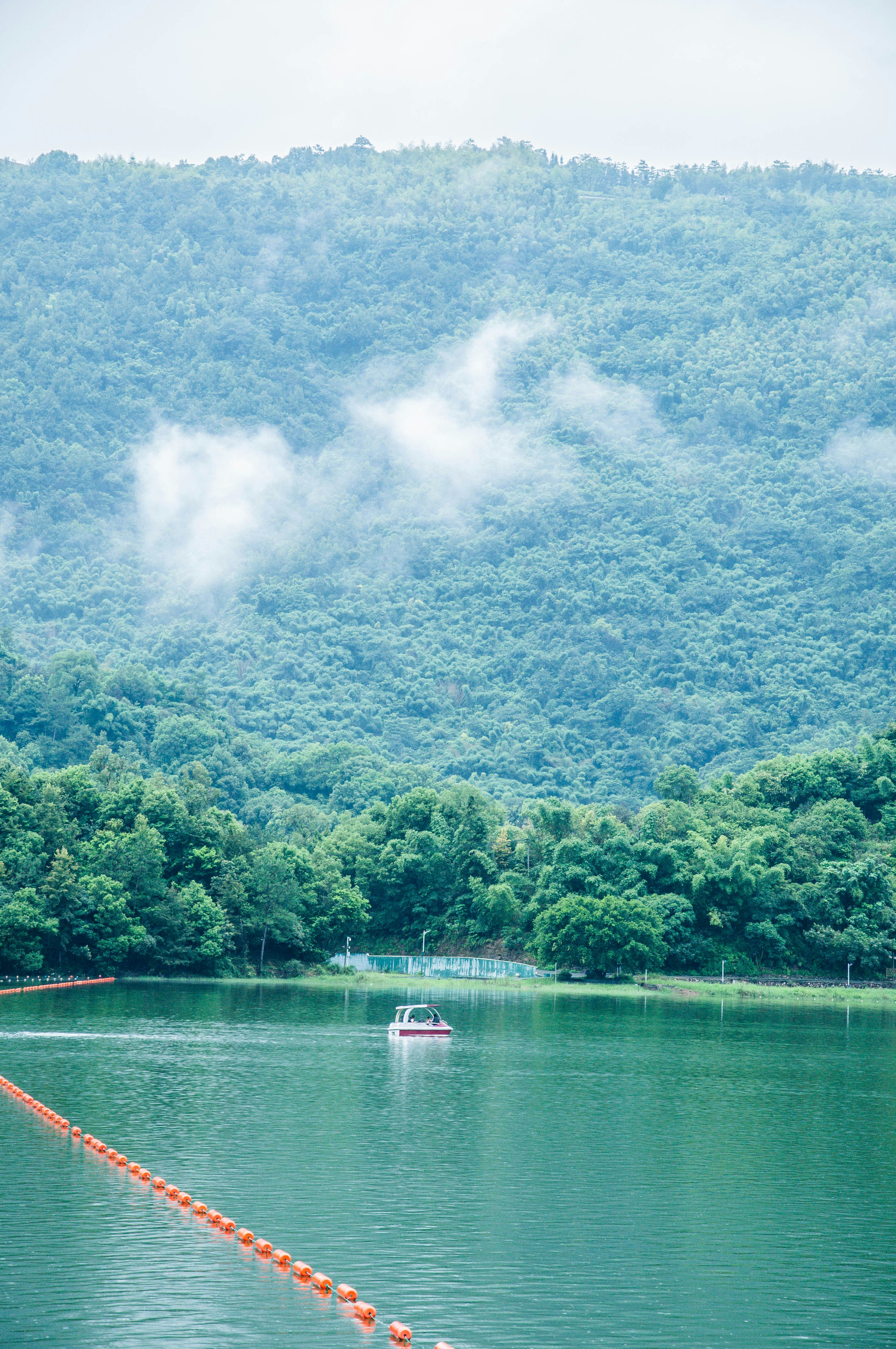 Photo by orientalwandagram