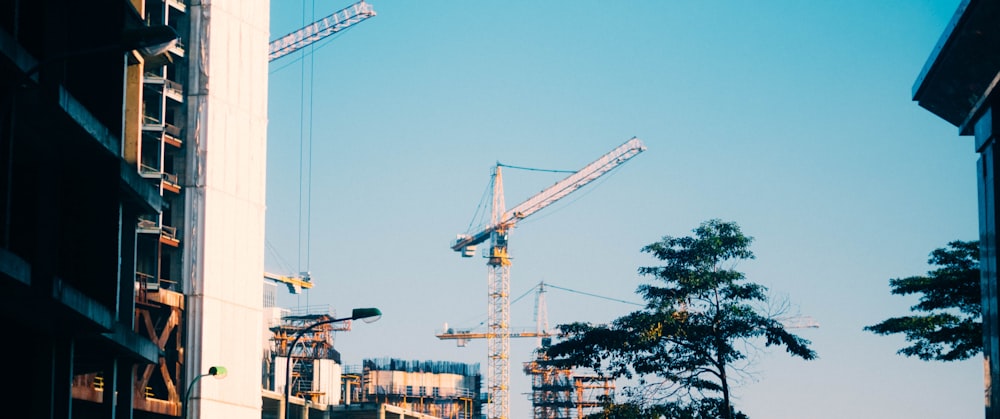 a crane that is on top of a building