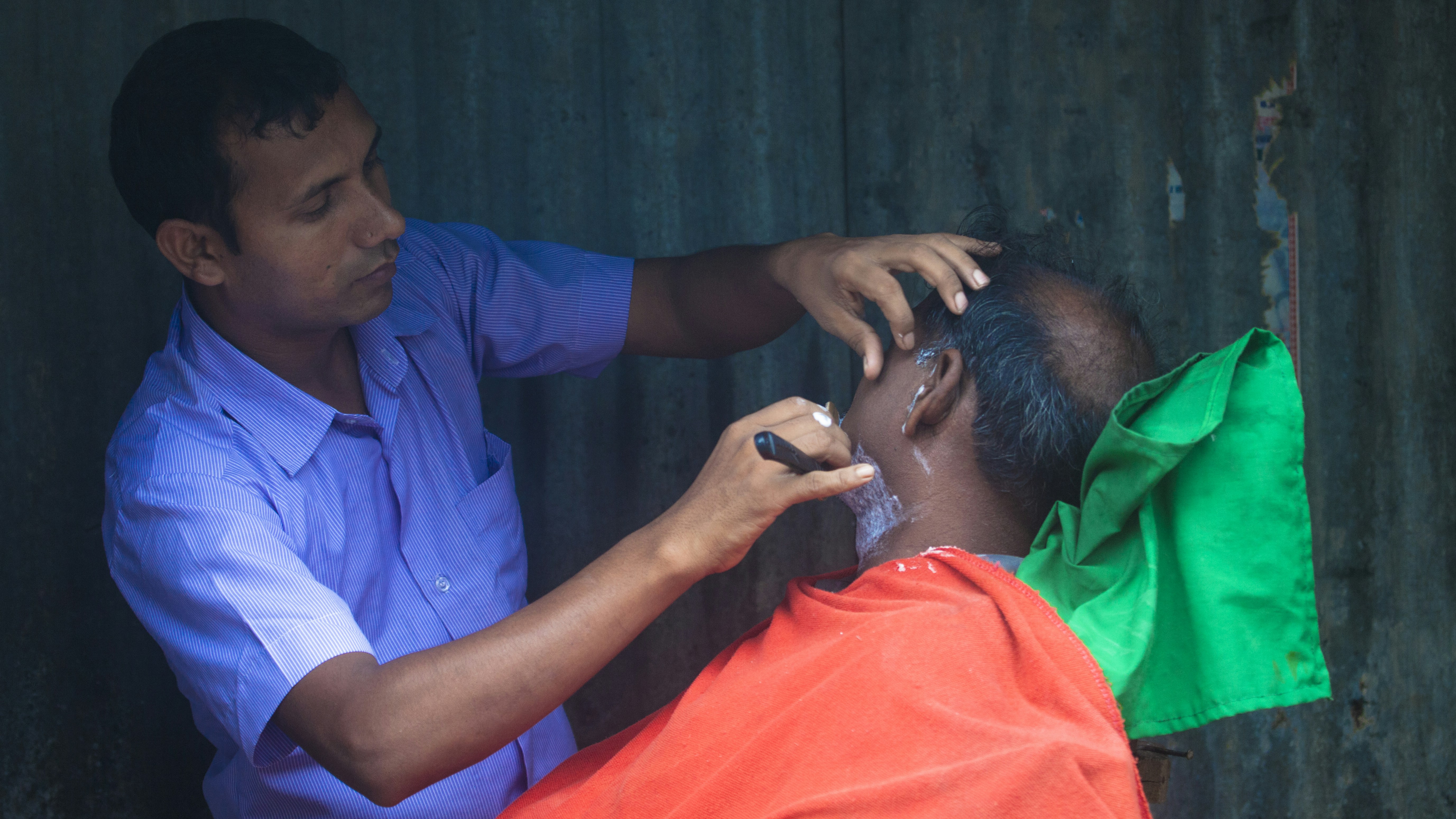 Gentleman receiving full grooming package