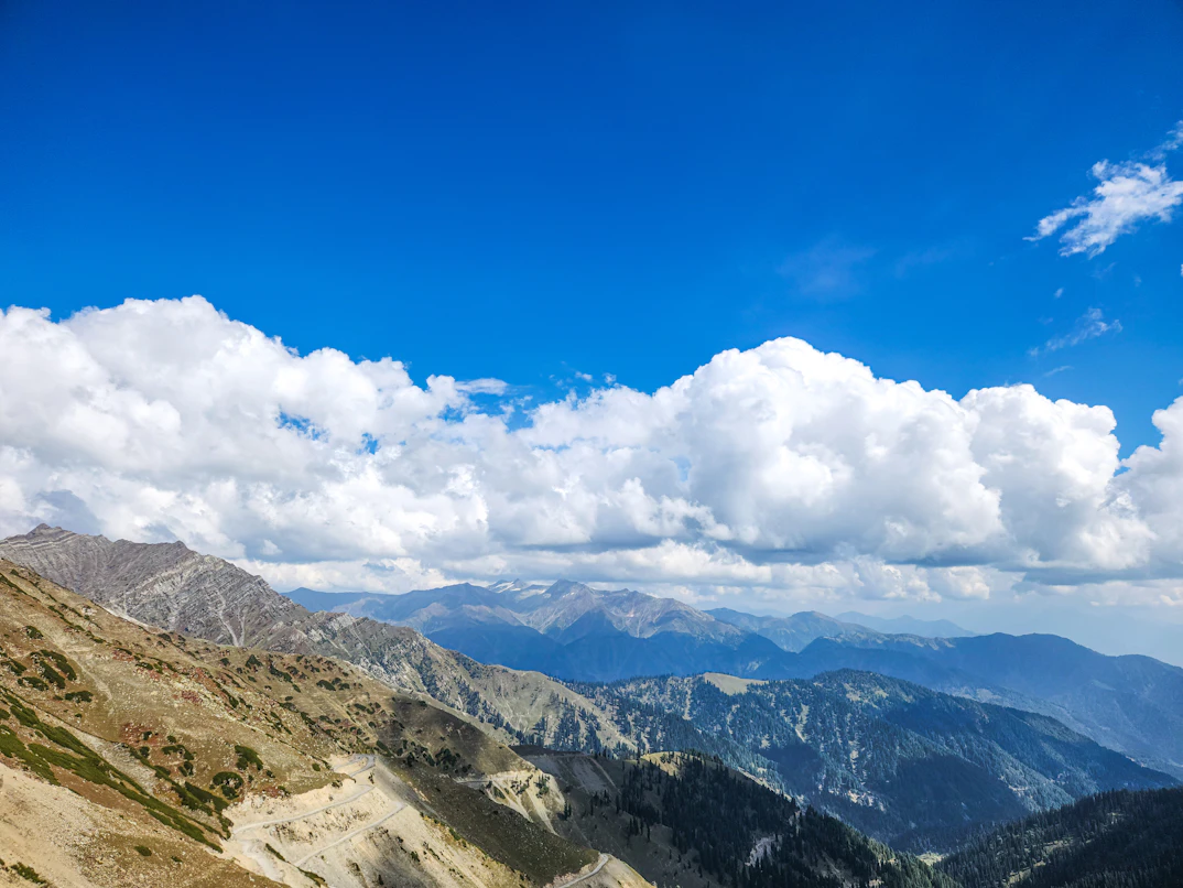 Sinthan Top Kashmir 12000 feet — high altitude mountain pass Anantnag