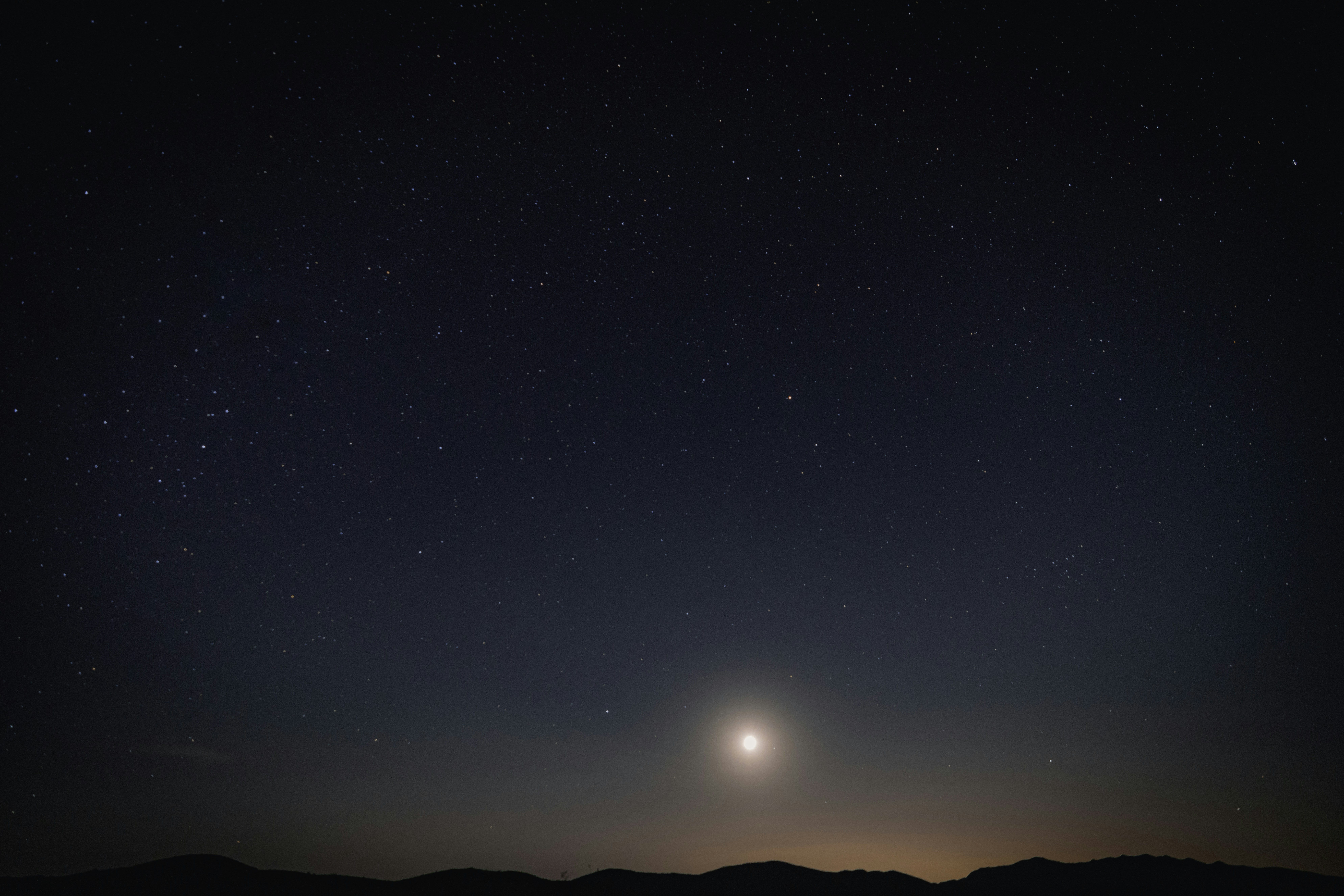 Photo by abellardmedia