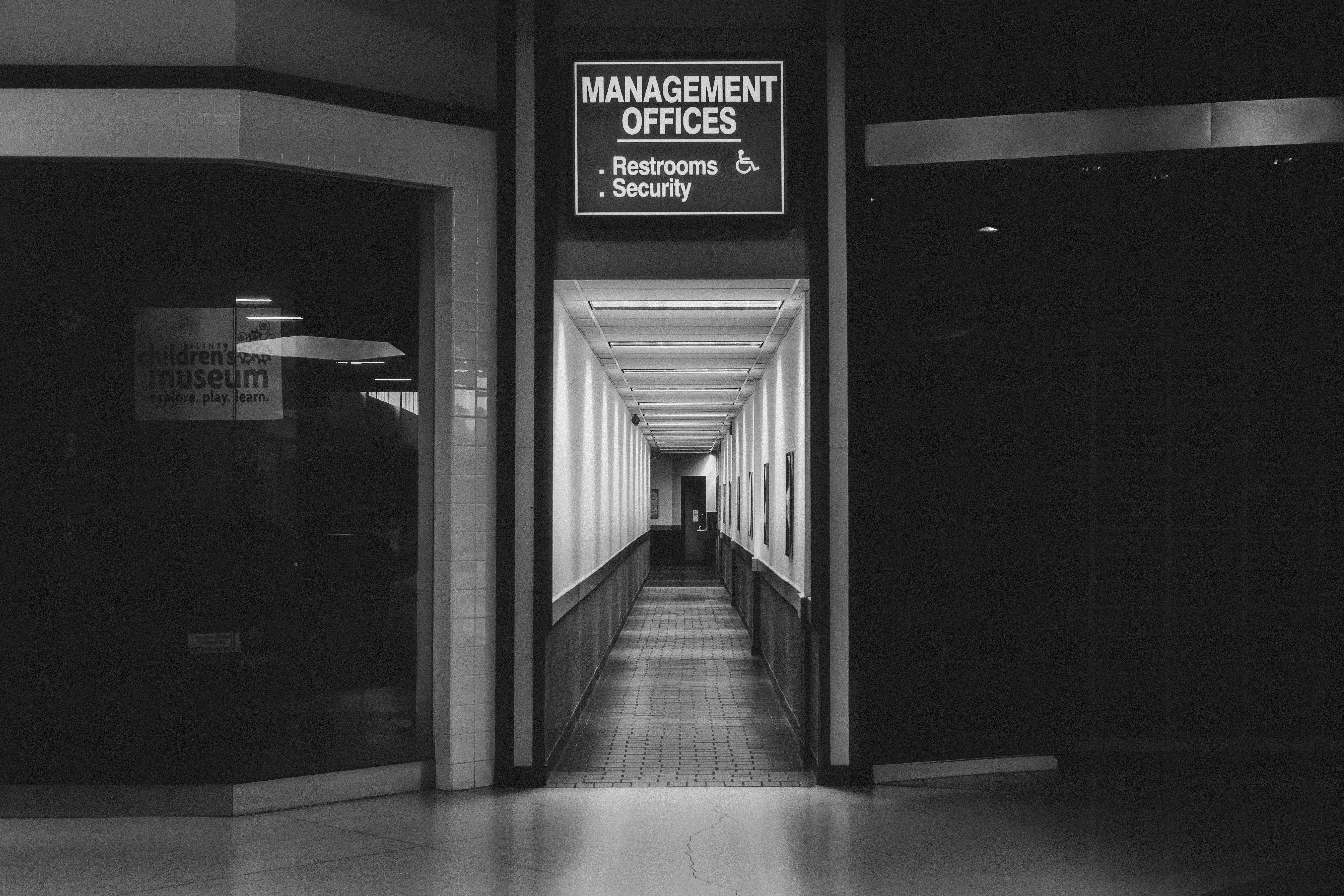 vintage hallway wallpaper, wallpaper, Affordable Shabby Chic Lighting: Brighten Your Hallway 2