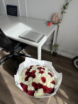 A calm workspace with lilac and rose decorations, symbolizing sophistication and focus.