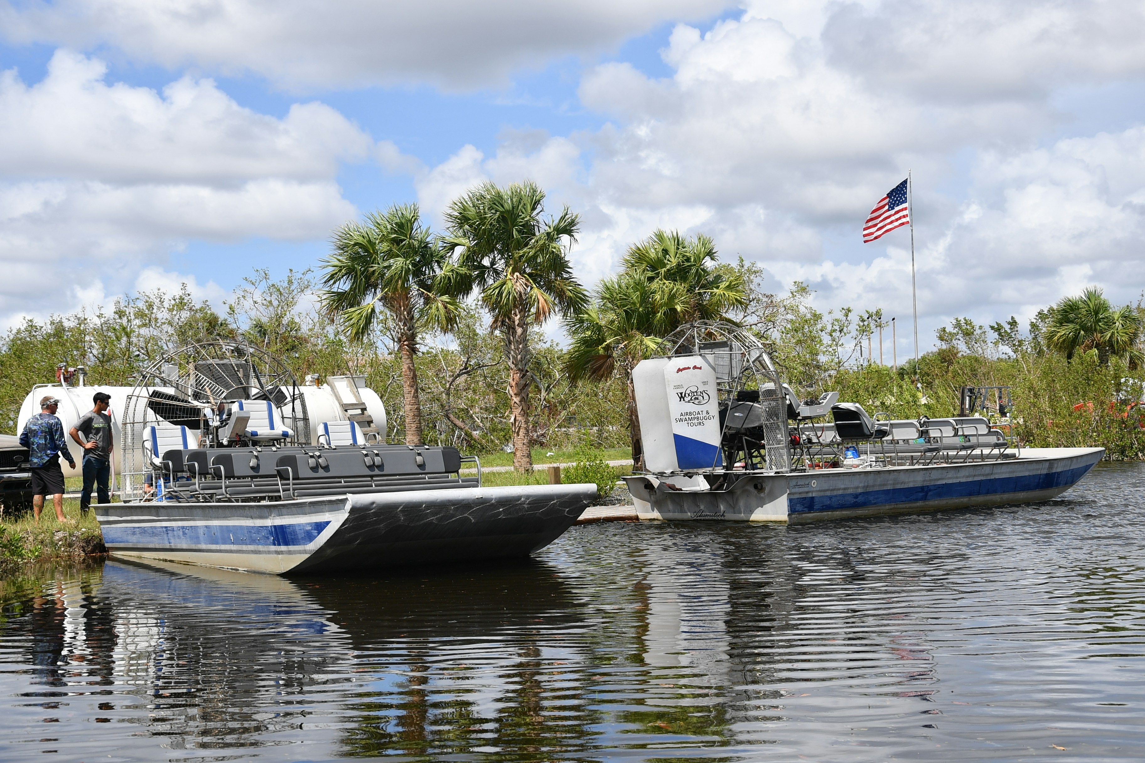 Tragic Boat Explosion in Florida: 11 Hospitalized, Including Children