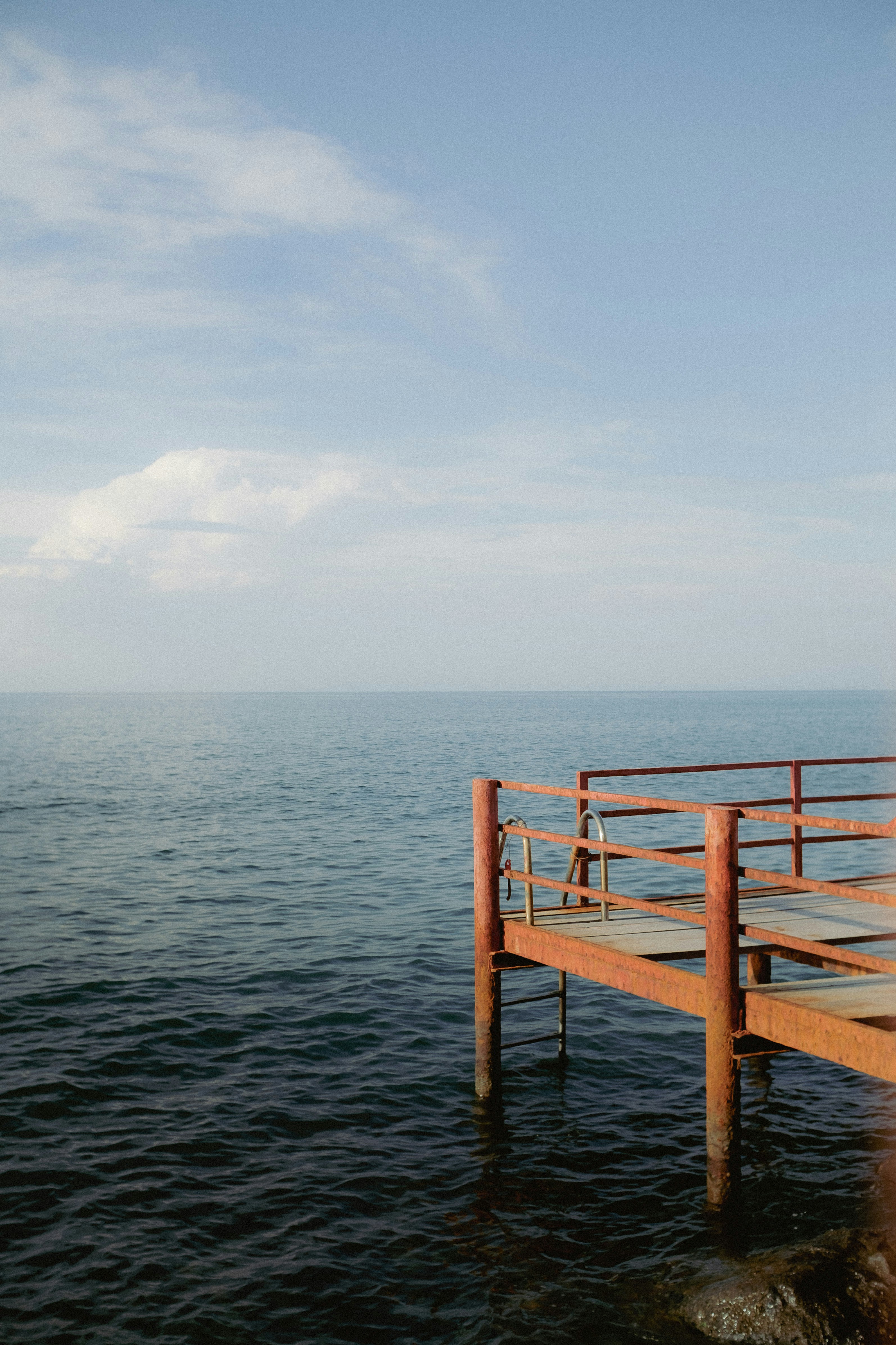 Photo by burakberkay