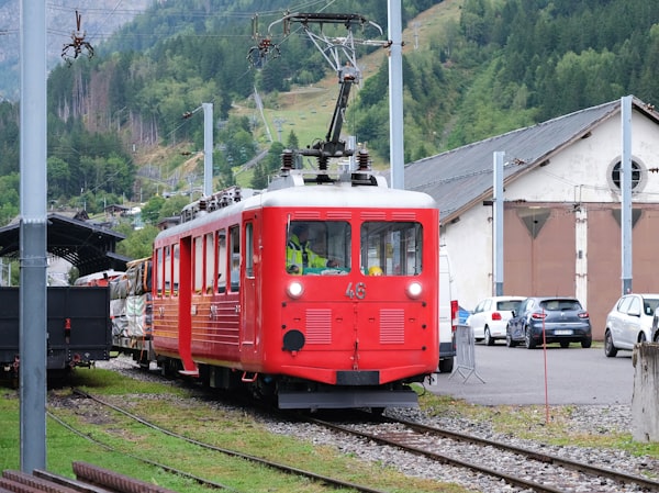 Sri Lanka scenic train ticket booking Kandy Ella