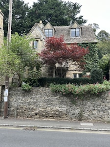 Cozy Country Cottage