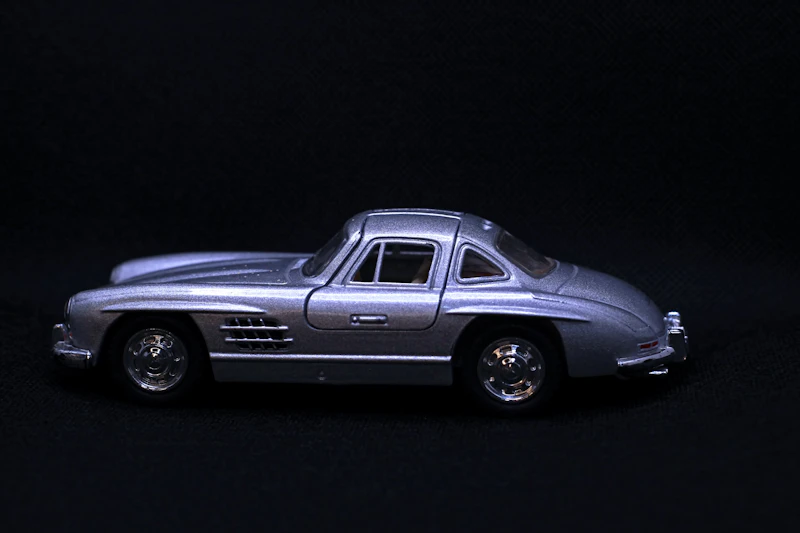Batmobile 1:24 Diecast Vehicle