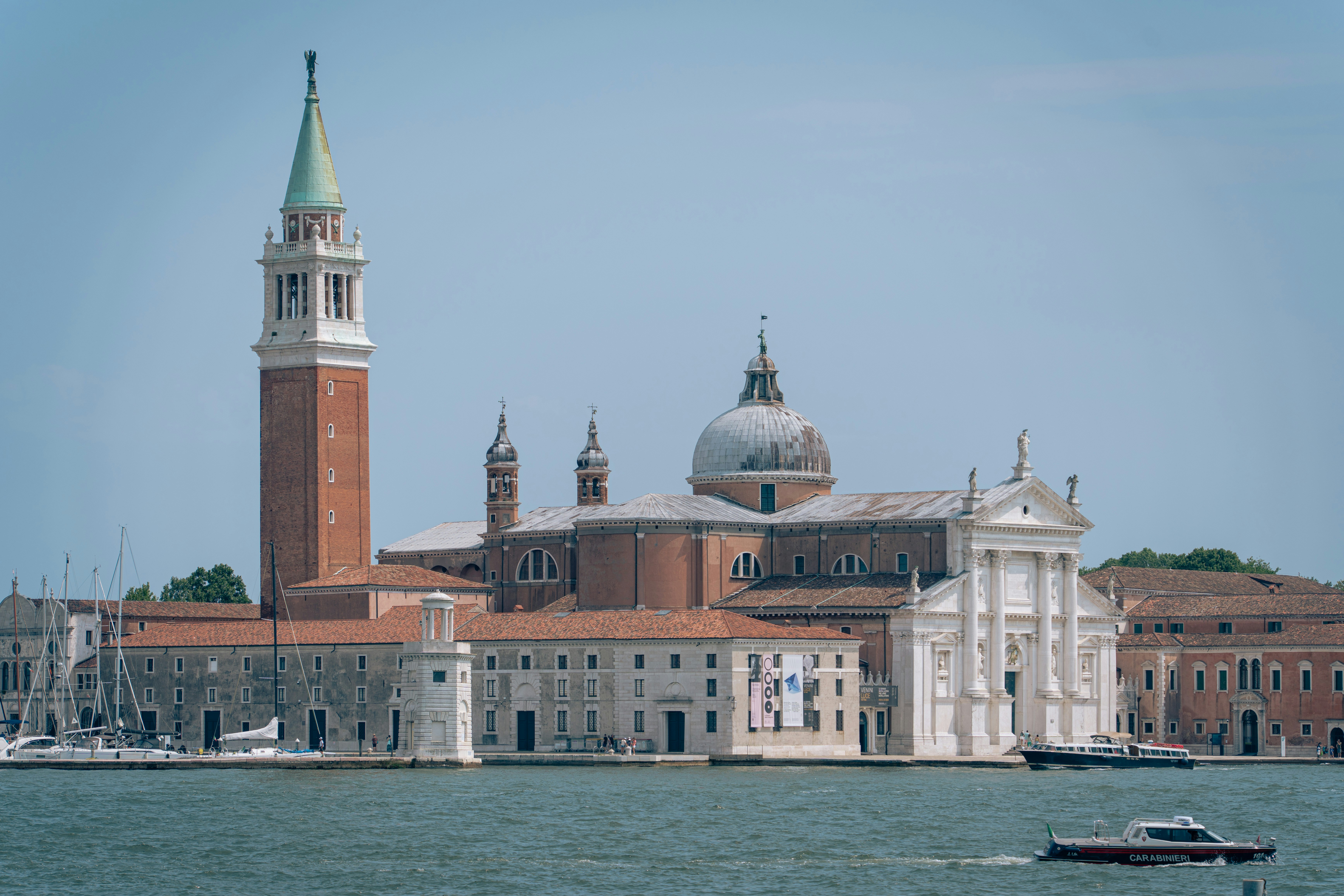 Photo by albert_canite