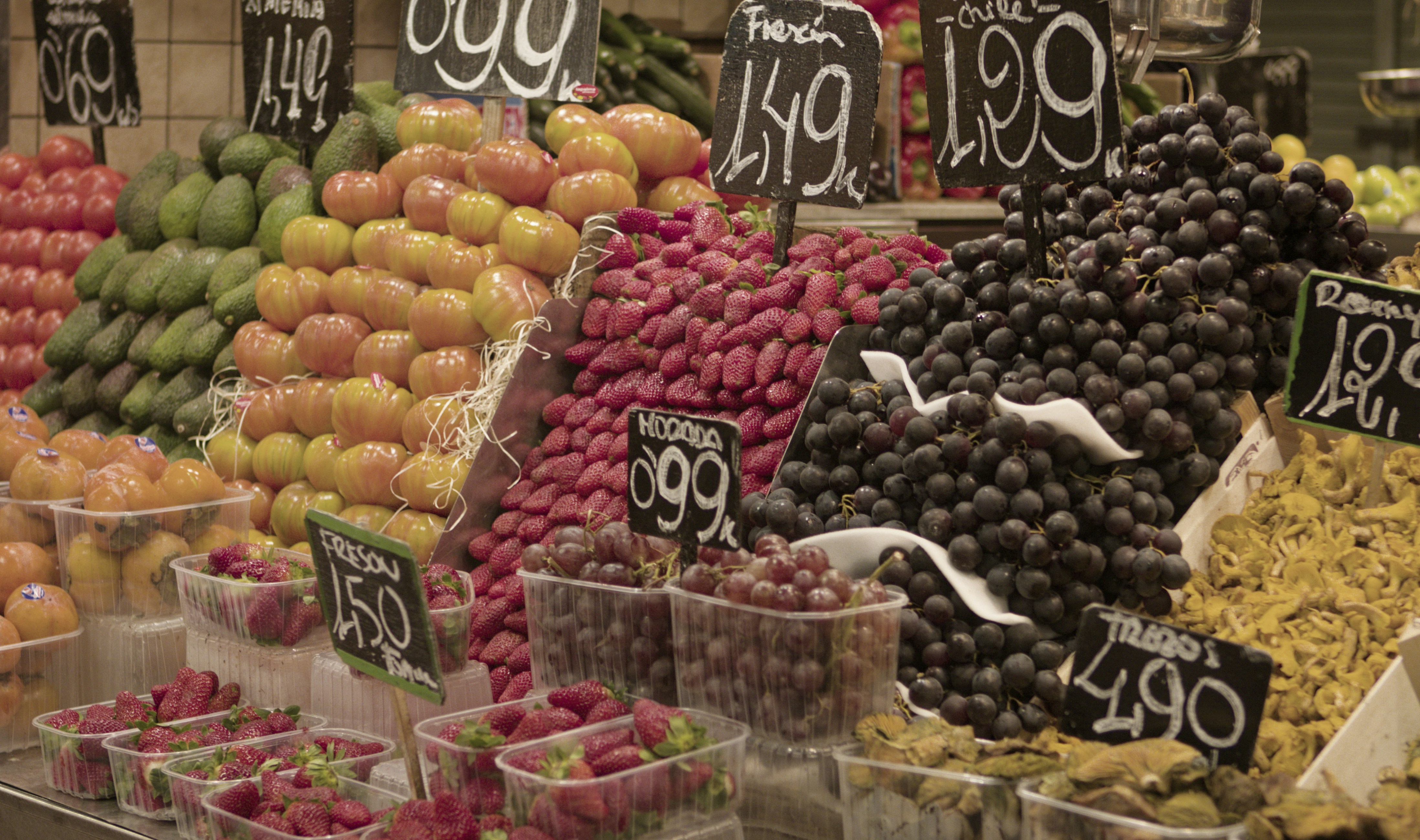 Antalya Halinde Sebze Fiyatlarında Mevsim Nedenli Düşüş - Ekonomi haberi görseli