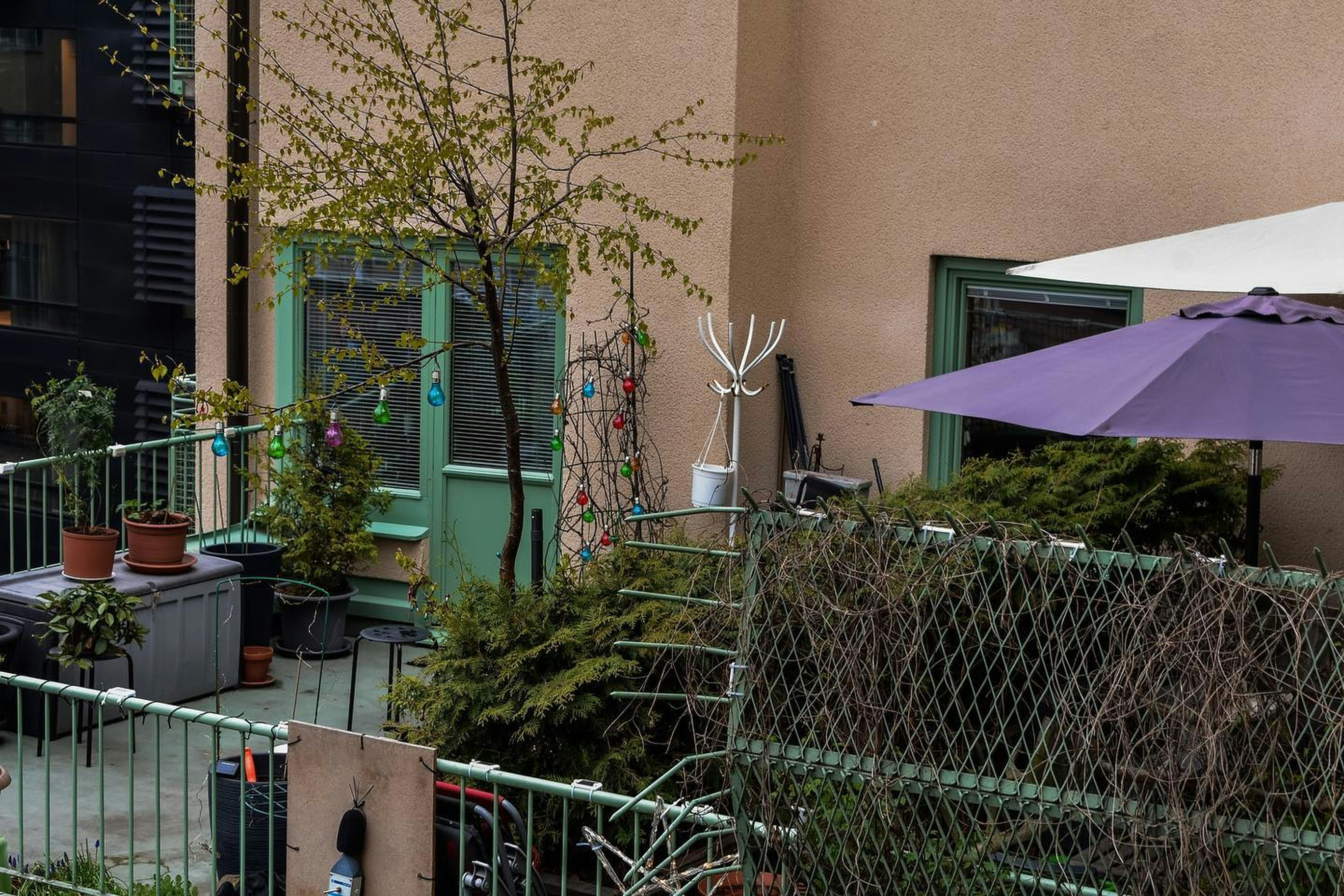 Pieni parveke sisustus – 10 ideaa viihtyisään parvekkeeseen