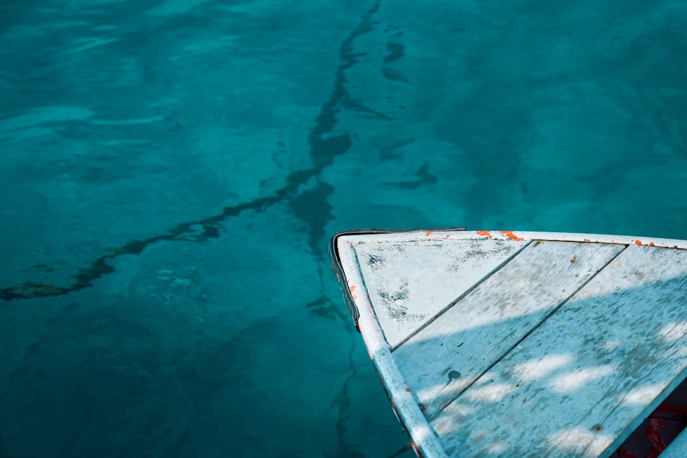 a boat in the middle of the water