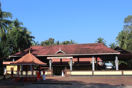 A welcoming reception area of Karnataka Temple Accommodation.