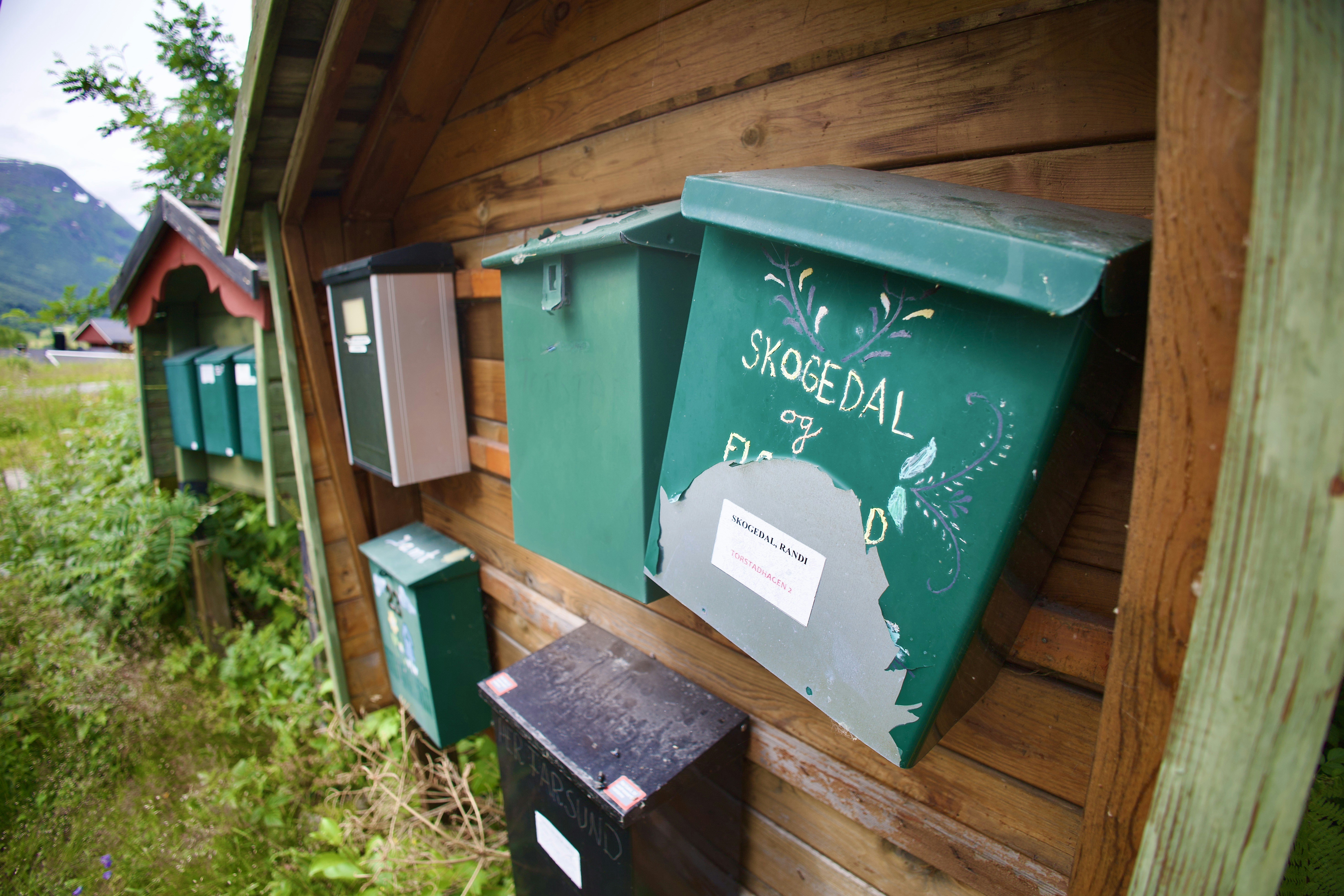Bøvågen post i butikk