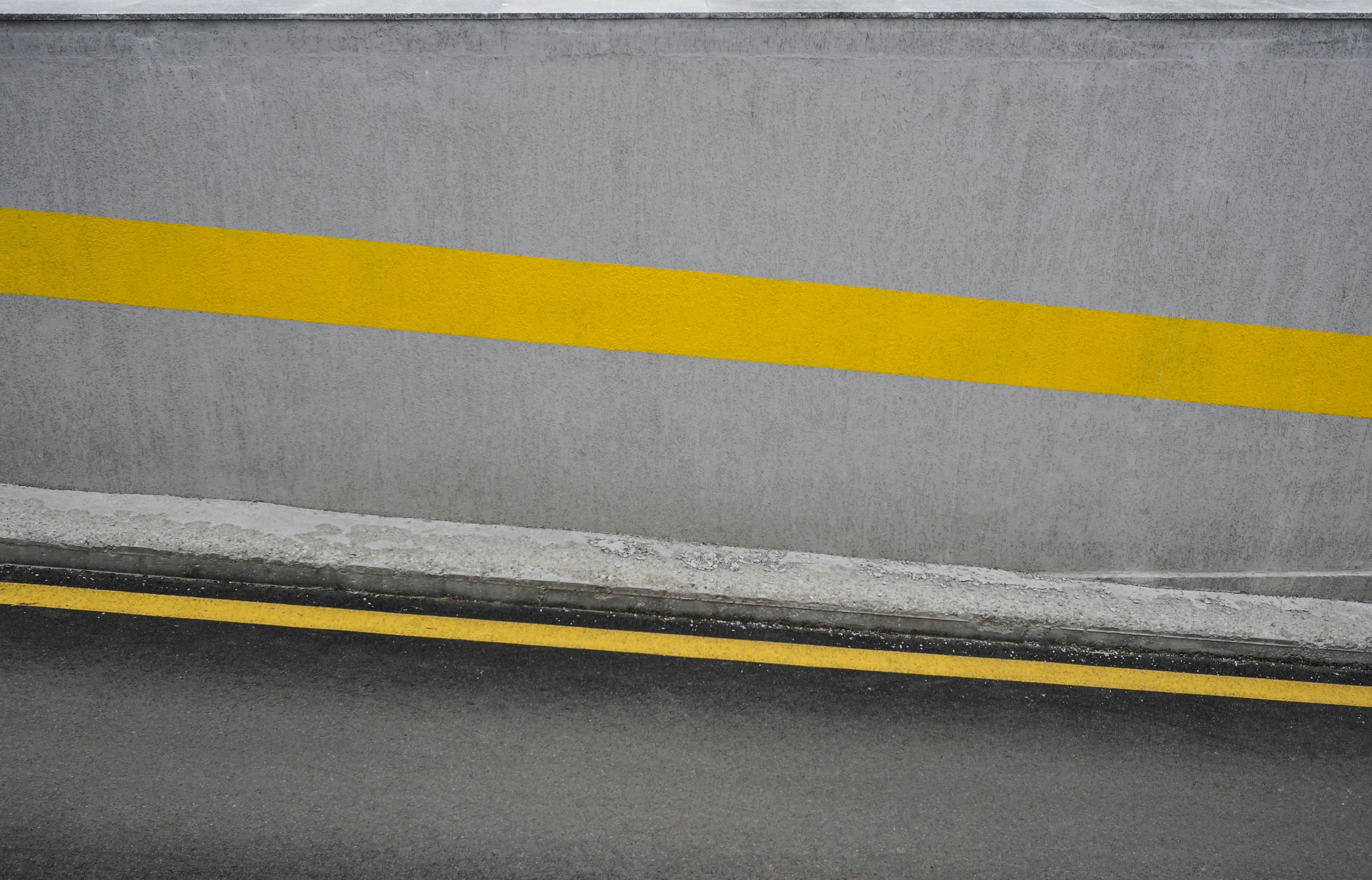 Photo by simeongalabov