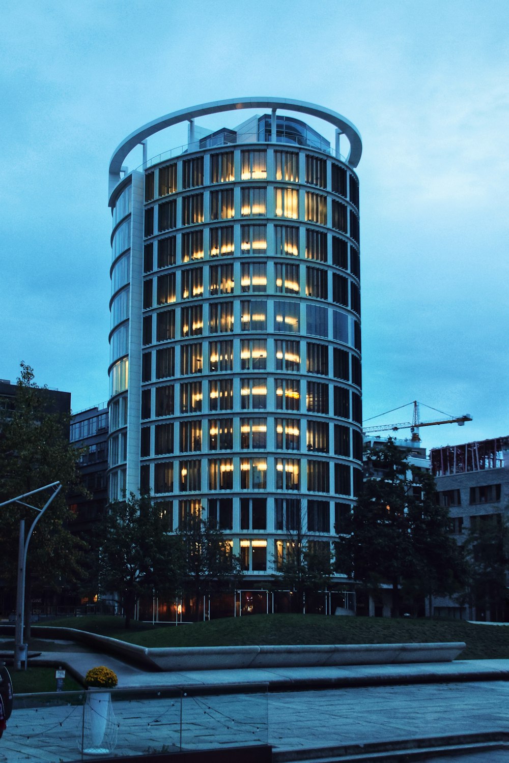 a tall building with a lot of windows on top of it