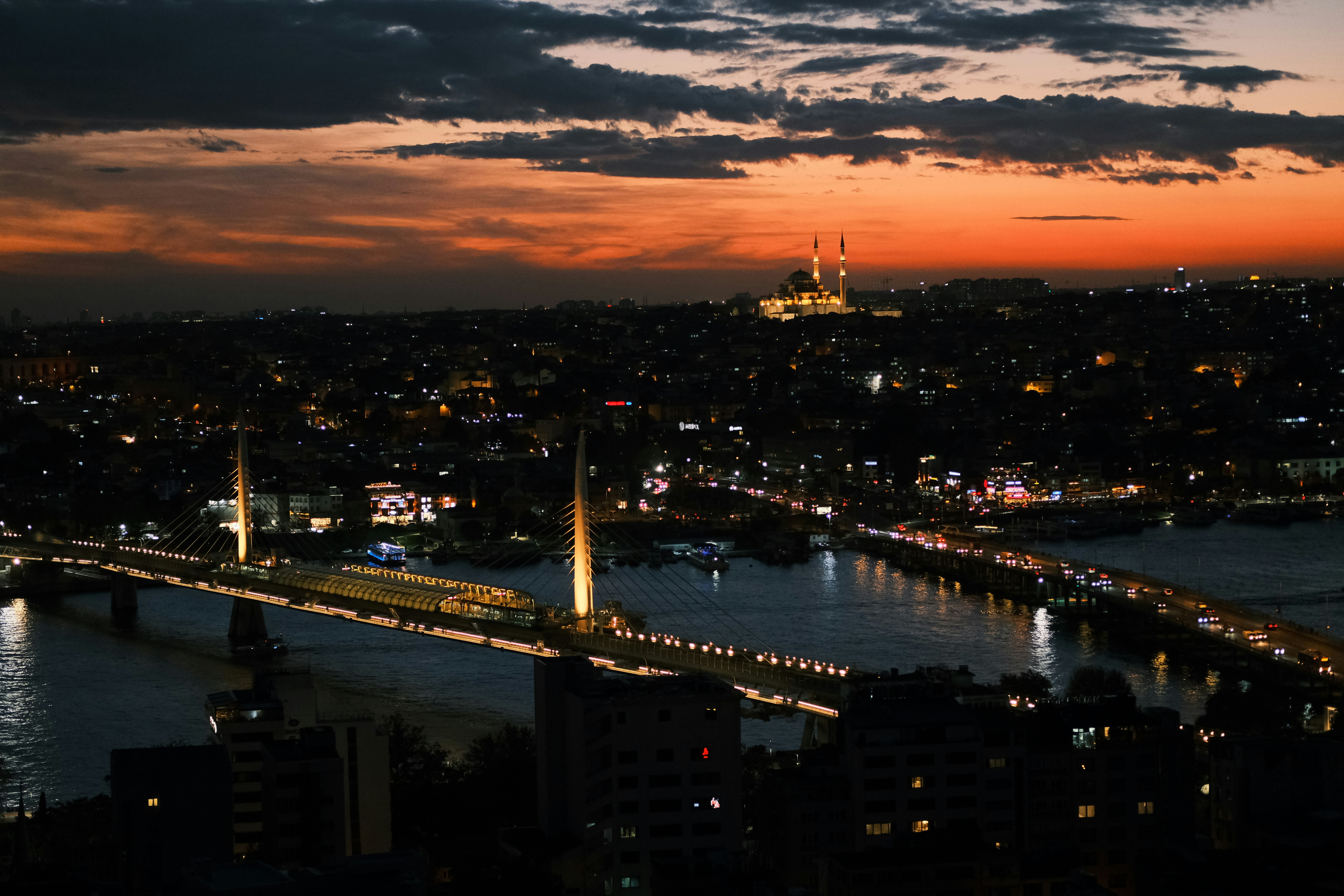 Adana’da Elektrik Şebekesinde Günlük Bakım Çalışması - Gündem haberi görseli