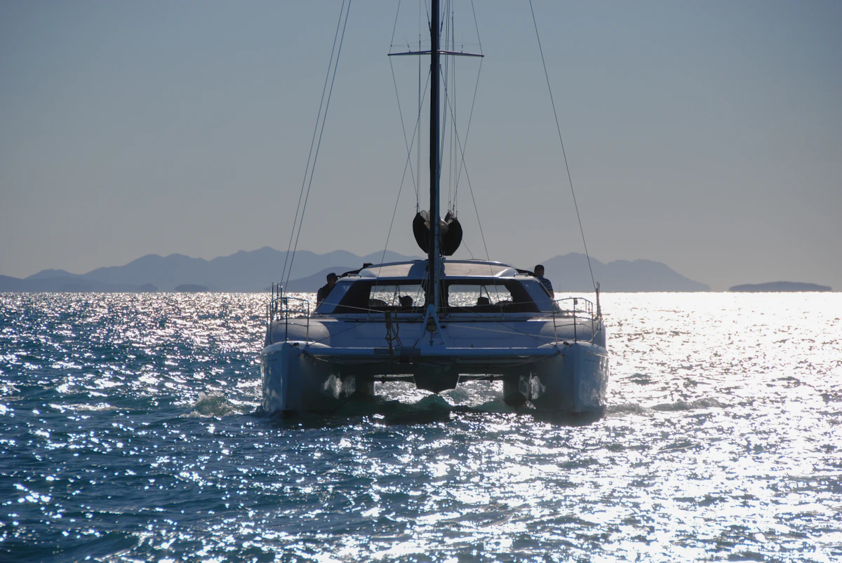 Alii Nui (49ft sailing catamaran)