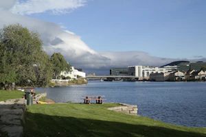 Drammenselva i tidlig september