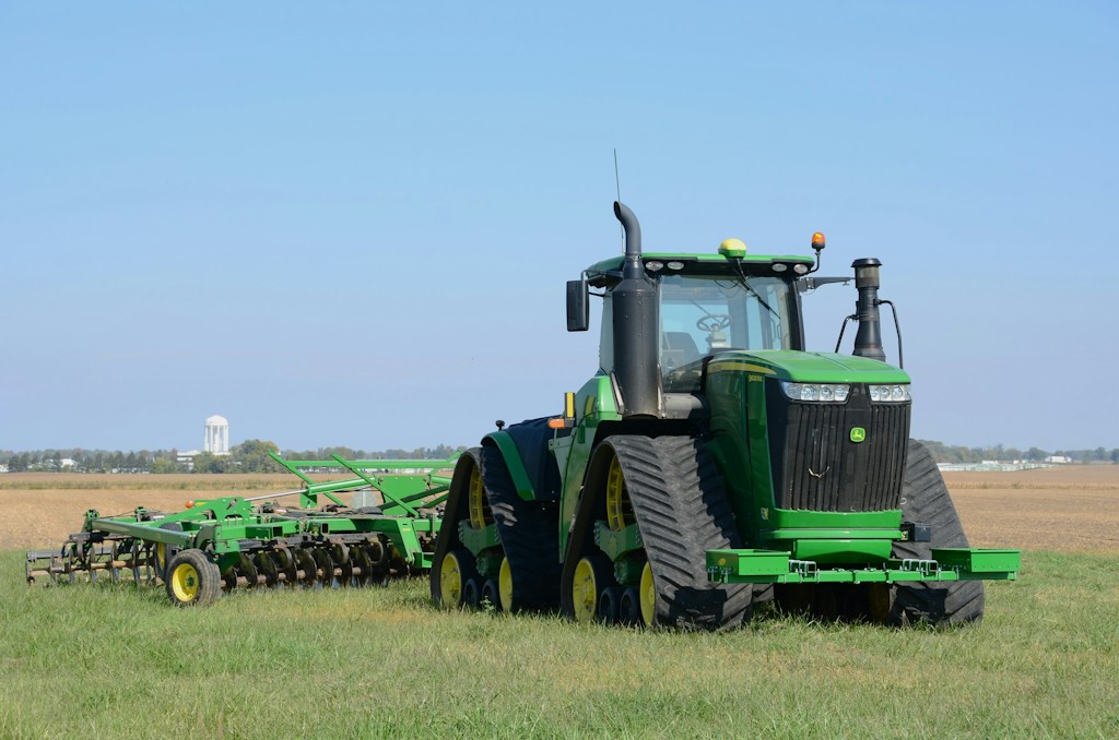 Compact Farm Tractor