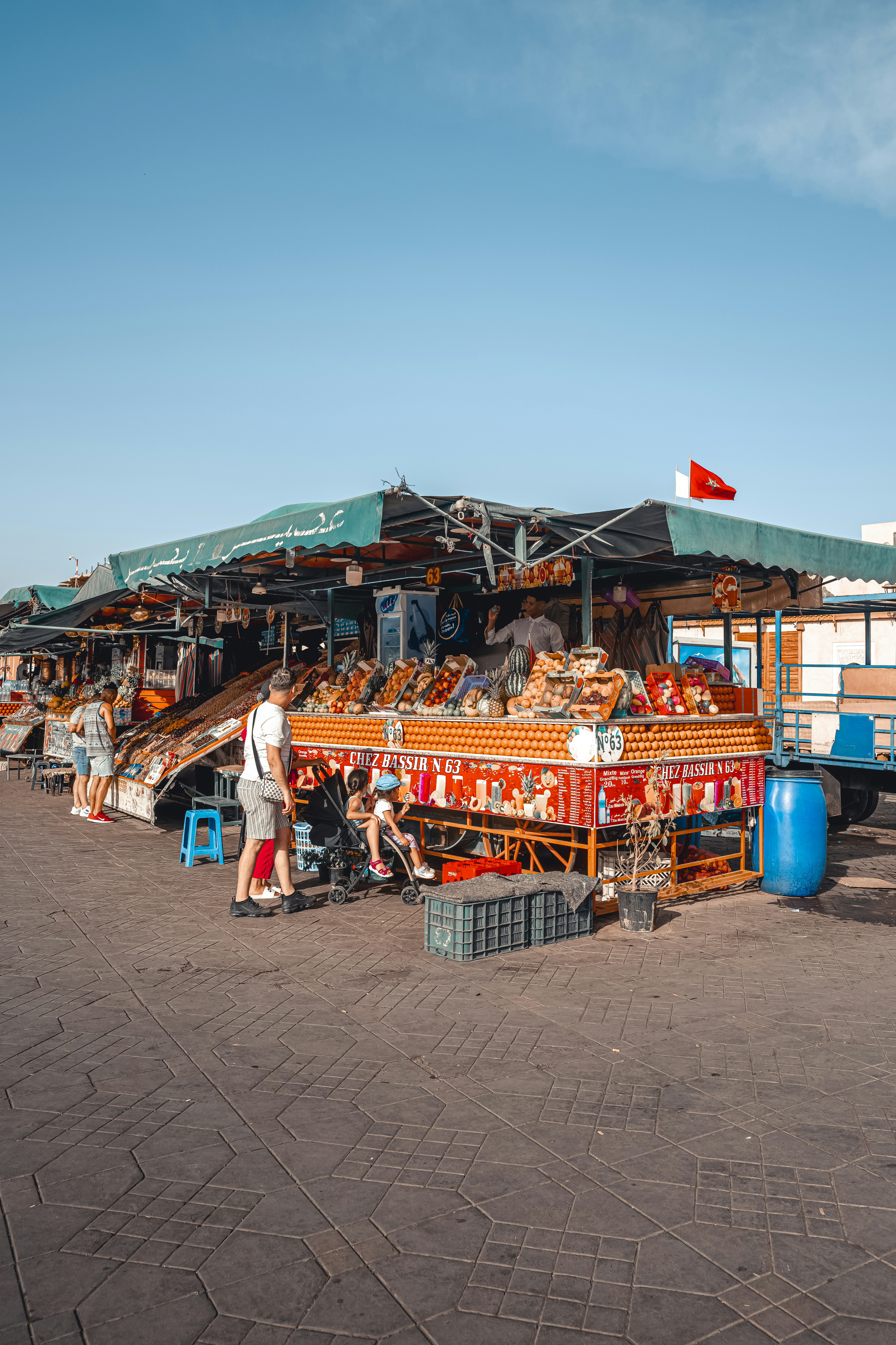 Comfortable Dining: Premium Riads and Fine Dining ($1200-$1679/day)