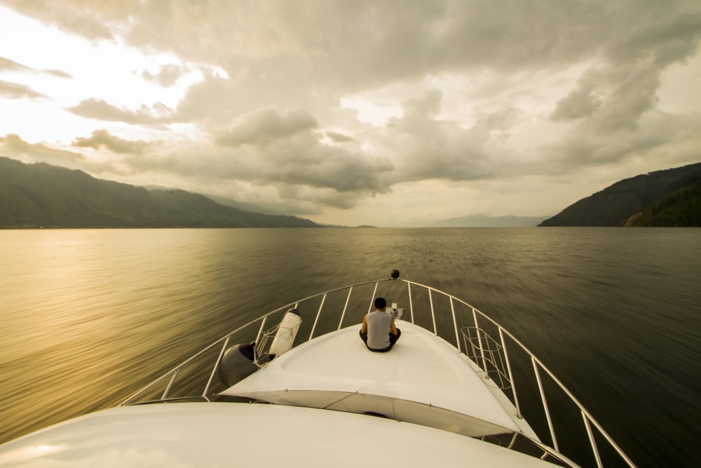 a boat traveling on a large body of water