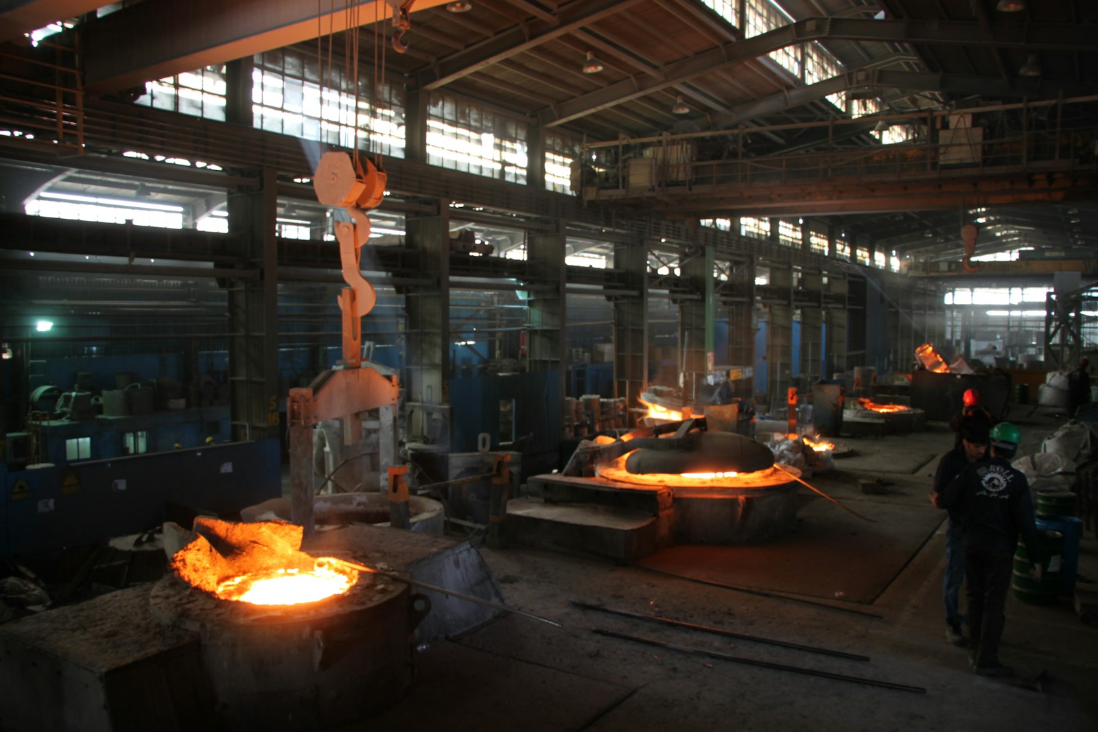 Manganese — industrial-grade commodity sourced and transported by CommoFlow
