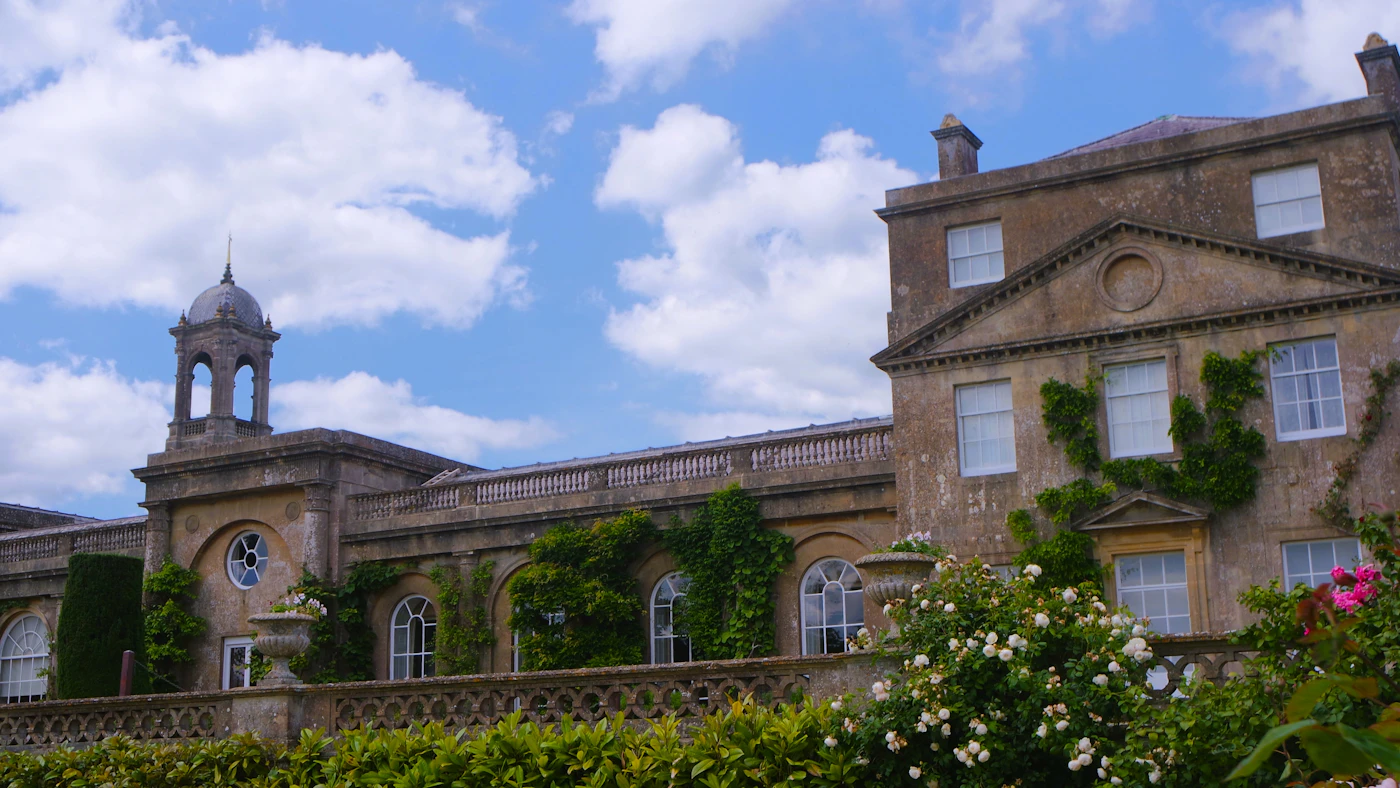 Illustrative country house photo