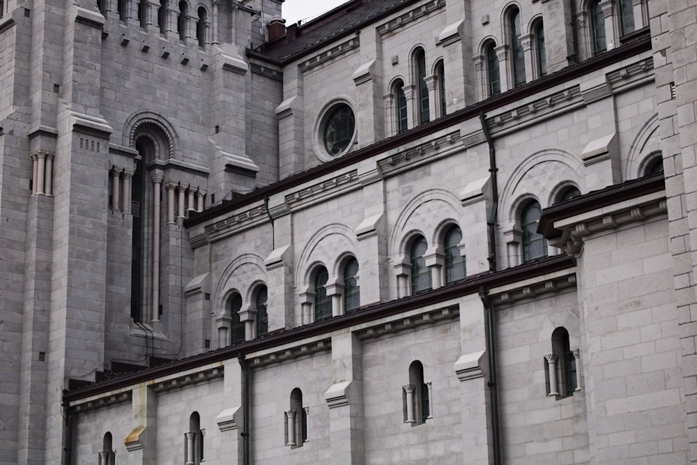 a large building with a clock on the front of it