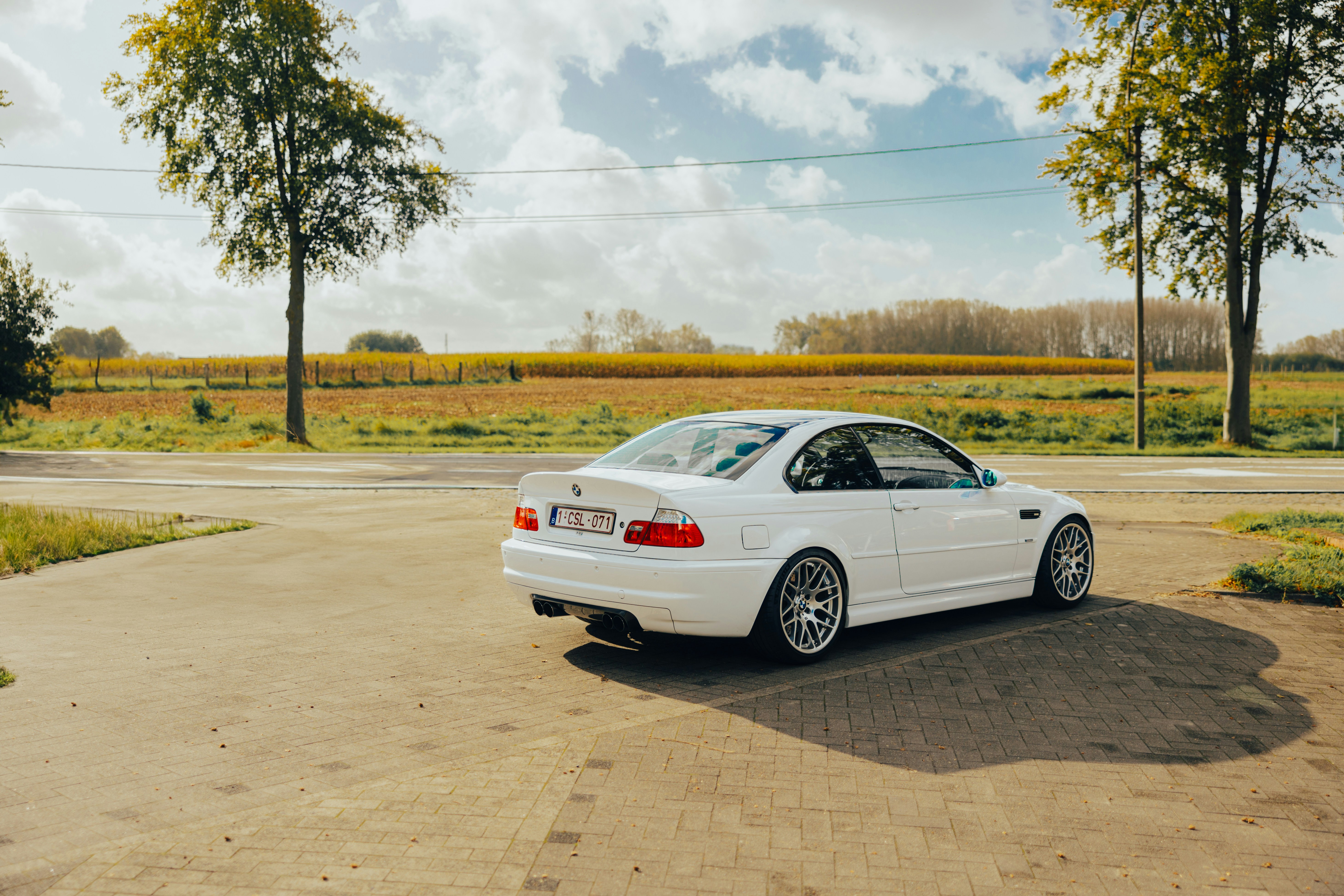 Photo by lorenzohamers