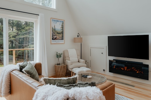  Disinfection and vacuum service for sofas and carpets in residential homes