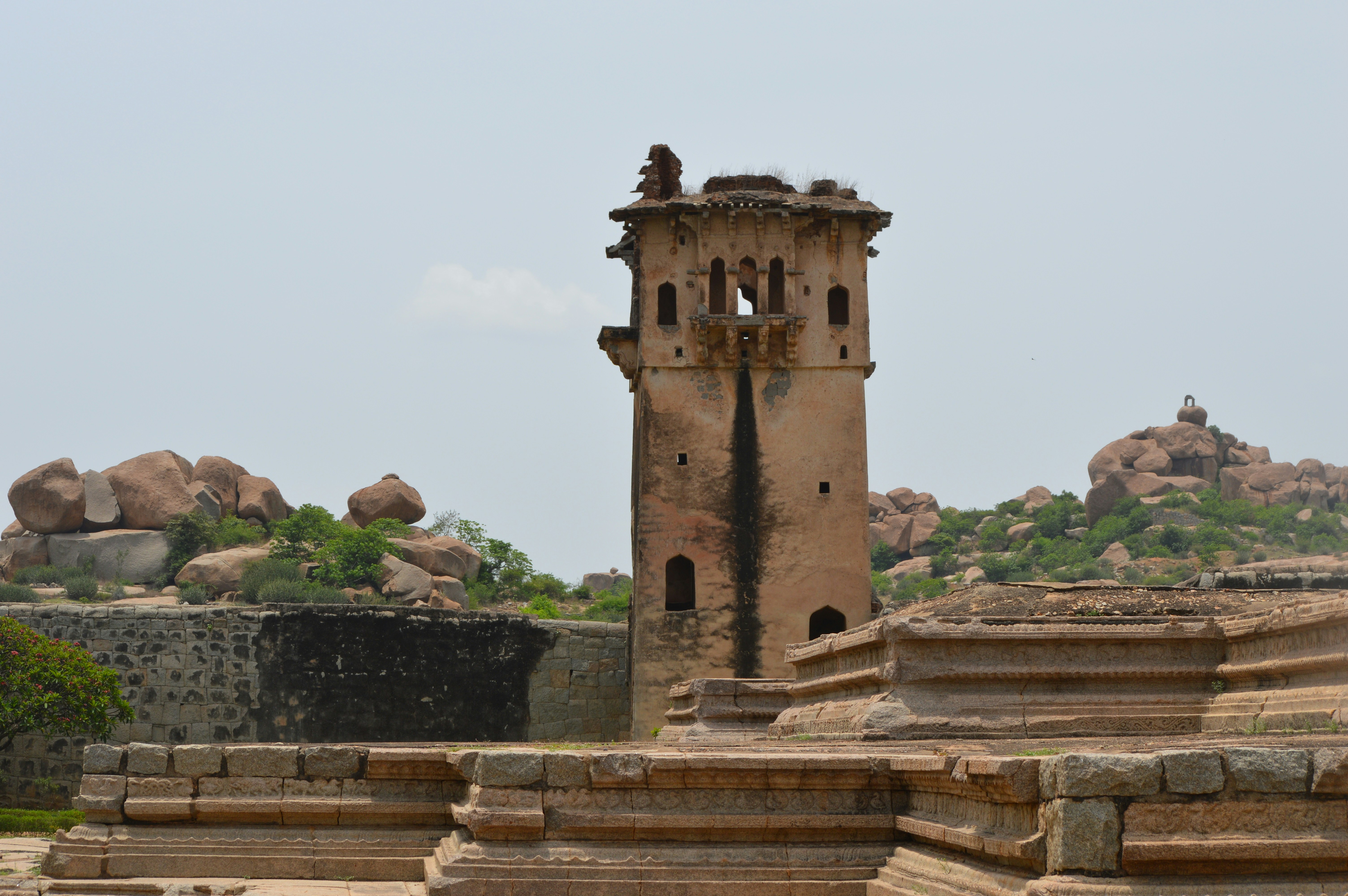 Top 10 Mẹo Giúp Bạn Leo Tower of Trials Hiệu Quả