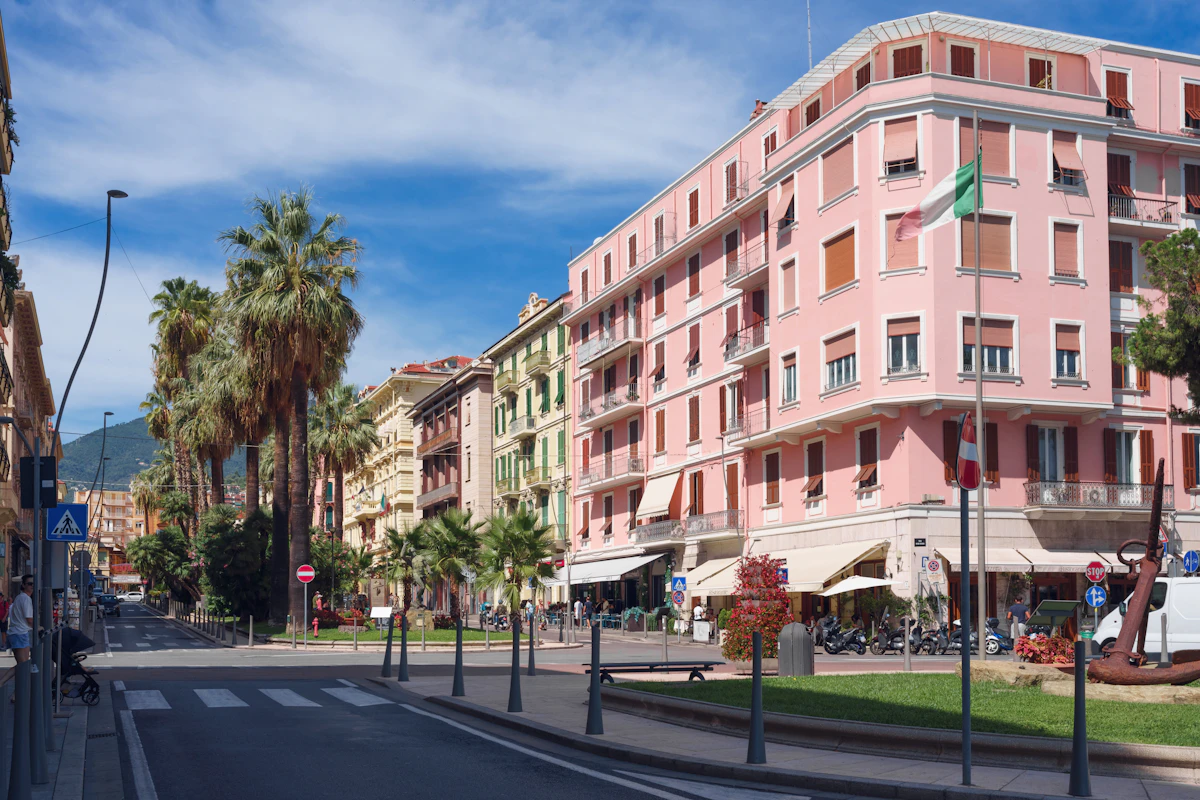 Una via elegante del centro di Sanremo