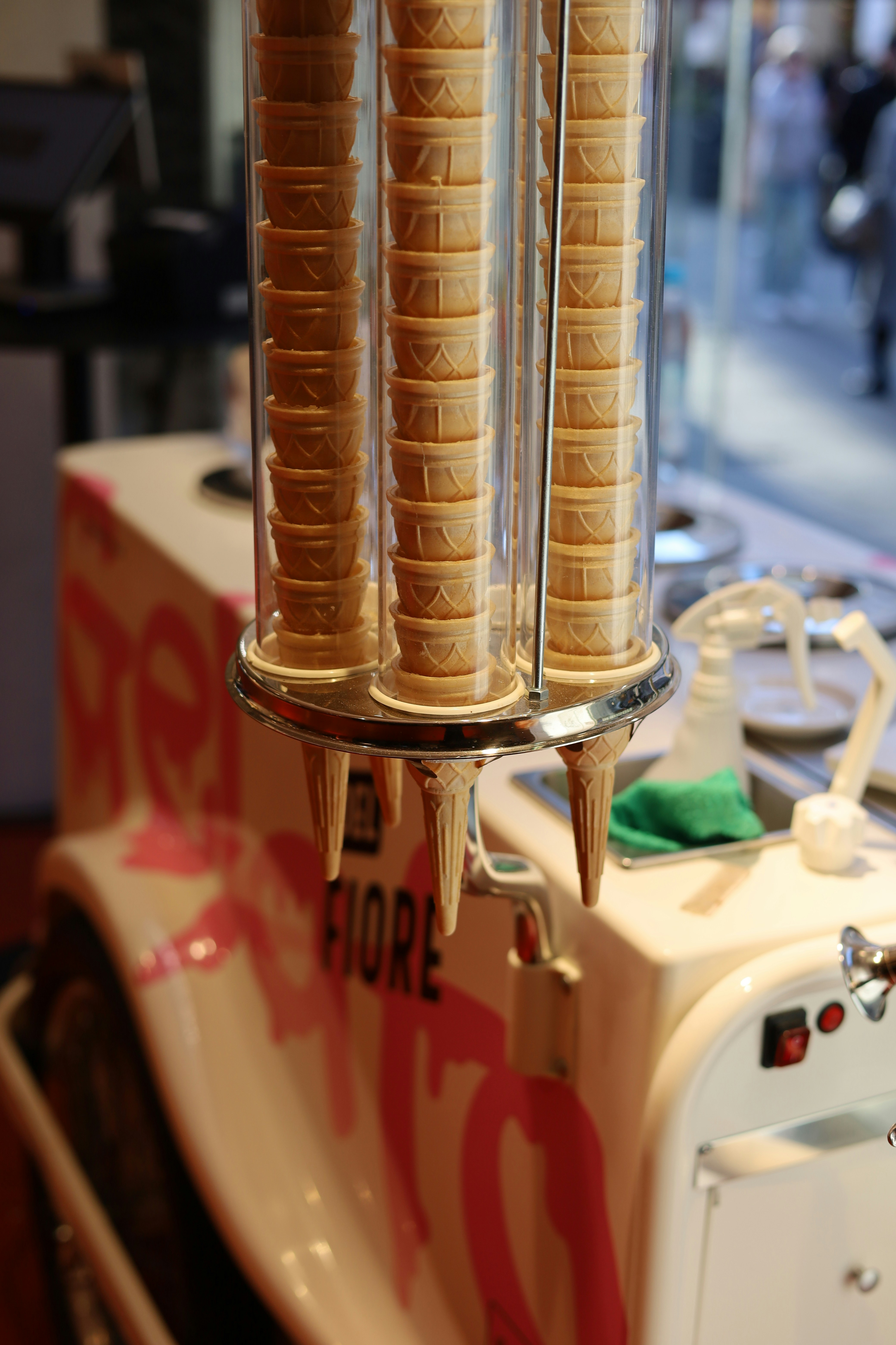 cream charger machine