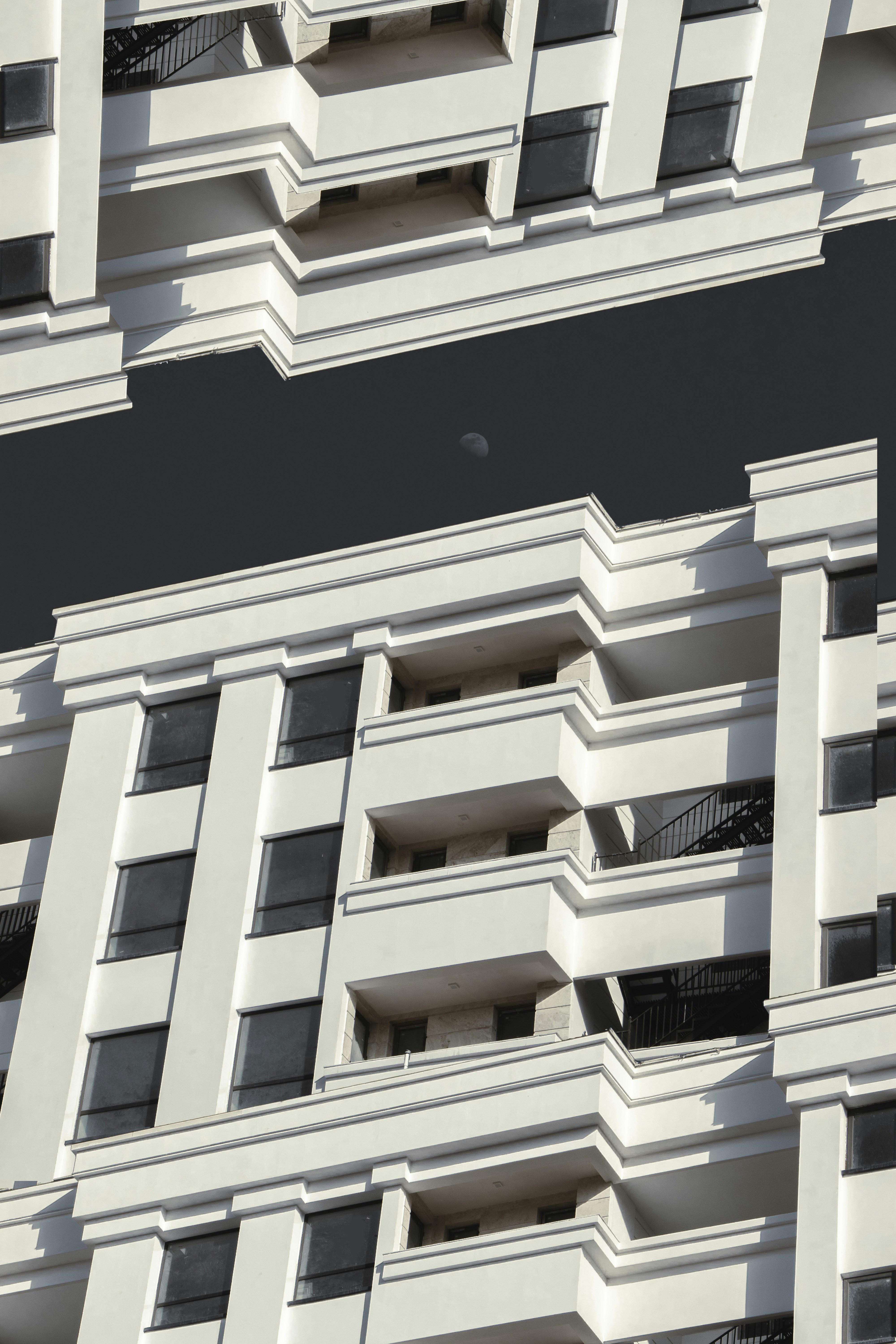 Photo by mahdibafande