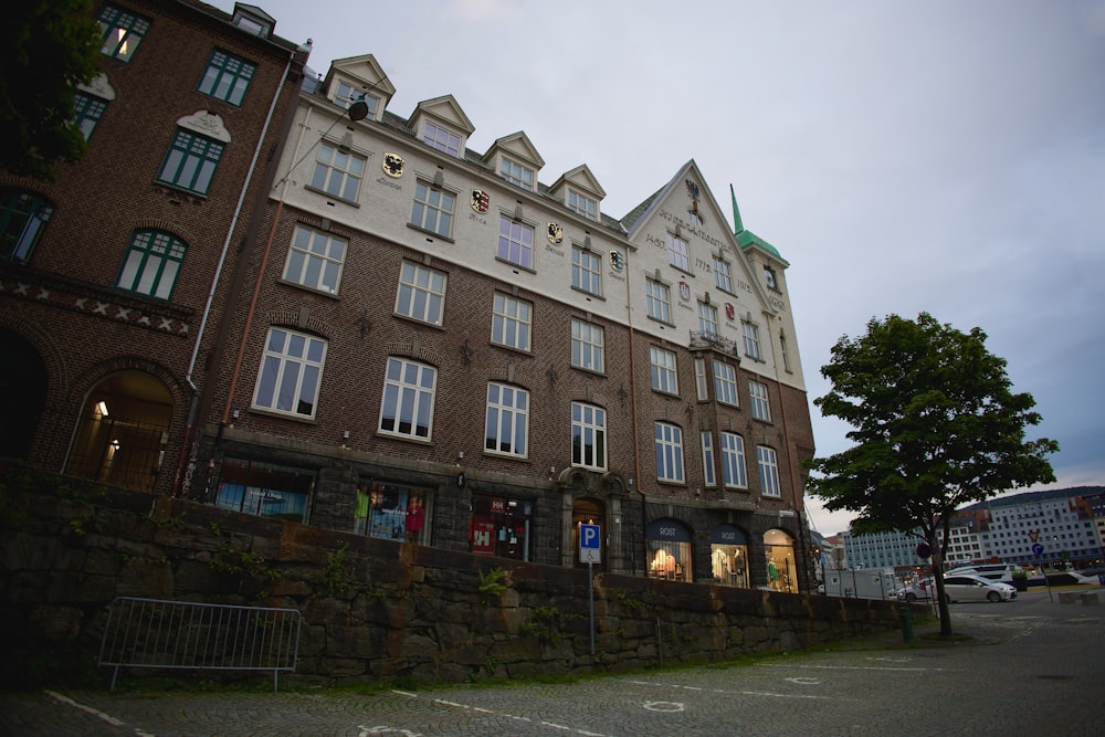 a large brick building with lots of windows