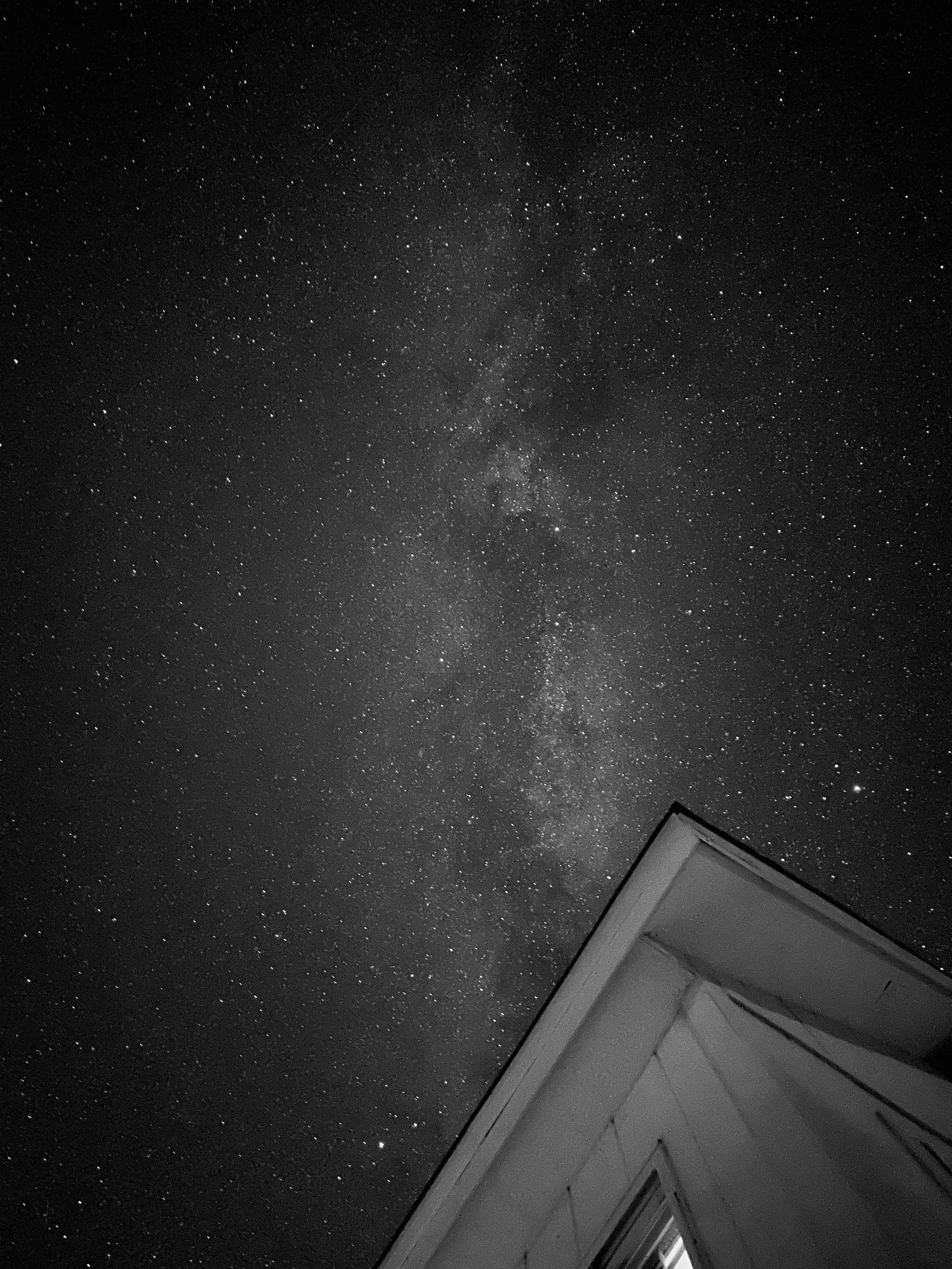 a-black-and-white-photo-of-the-night-sky-photo-free-night-image-on