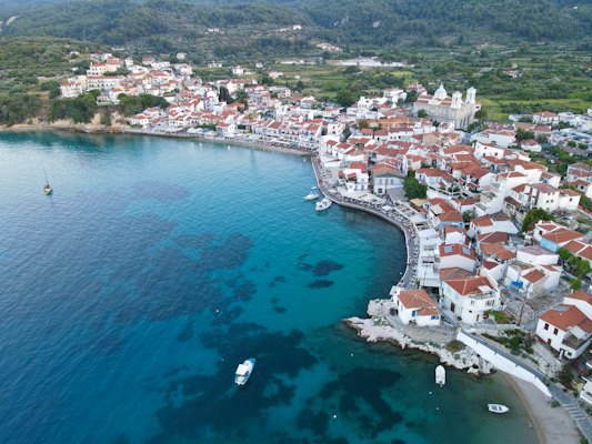 An aerial view of a village on the water — Samos, Greece