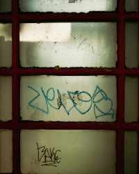 Pro Tips and Techniques for Effective DIY Graffiti Removal